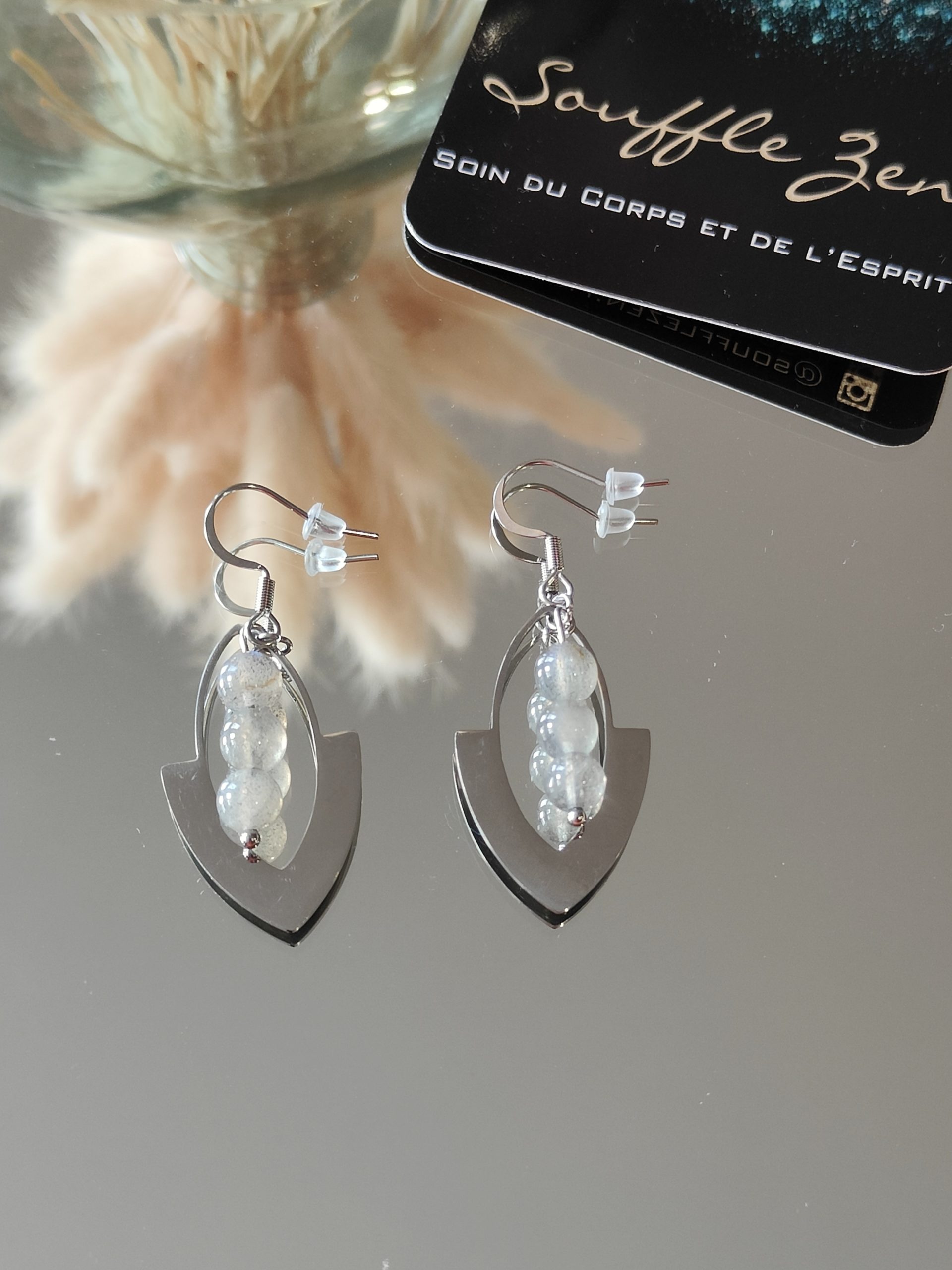 Fontenilles, Toulouse, L'Isle jourdain, Gers, Haute Garonne, souffle zen, bijoux zen, création personnalisée, Bague, Boucle d'oreille, Bracelet, Talisman, Collier, Suspension énergétique, Pendentif, Pierre fine, Pierre naturelle, Création énergétique, Marseille, Lille, Nantes, Bordeaux, Lyon, Nice, Montpellier, Strasbourg, Paris