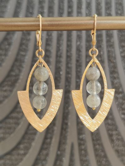 Fontenilles, Toulouse, L'Isle jourdain, Gers, Haute Garonne, souffle zen, bijoux zen, création personnalisée, Bague, Boucle d'oreille, Bracelet, Talisman, Collier, Suspension énergétique, Pendentif, Pierre fine, Pierre naturelle, Création énergétique, Marseille, Lille, Nantes, Bordeaux, Lyon, Nice, Montpellier, Strasbourg, Paris