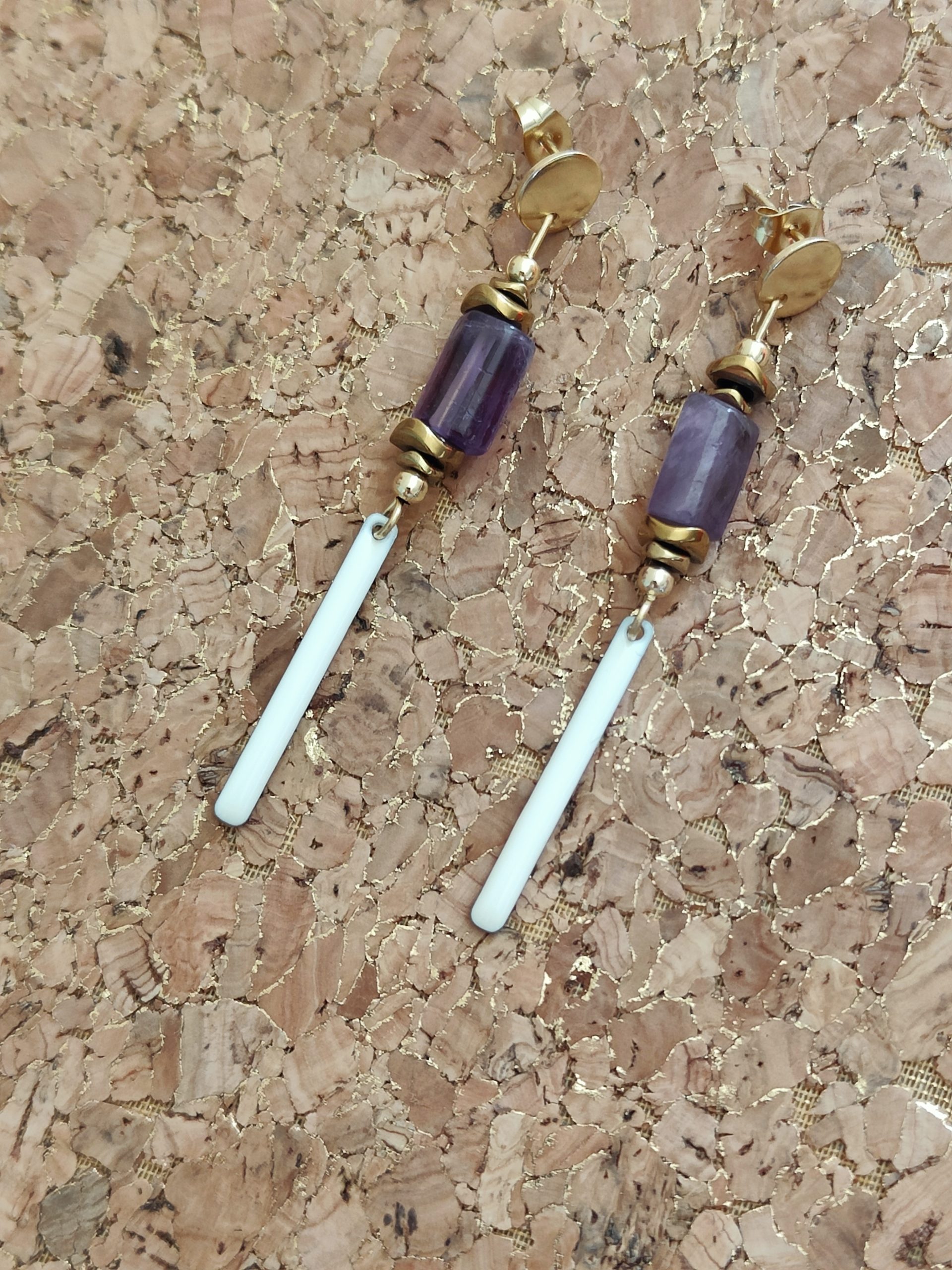 Fontenilles, Toulouse, L'Isle jourdain, Gers, Haute Garonne, souffle zen, bijoux zen, création personnalisée, Bague, Boucle d'oreille, Bracelet, Talisman, Collier, Suspension énergétique, Pendentif, Pierre fine, Pierre naturelle, Création énergétique, Marseille, Lille, Nantes, Bordeaux, Lyon, Nice, Montpellier, Strasbourg, Paris