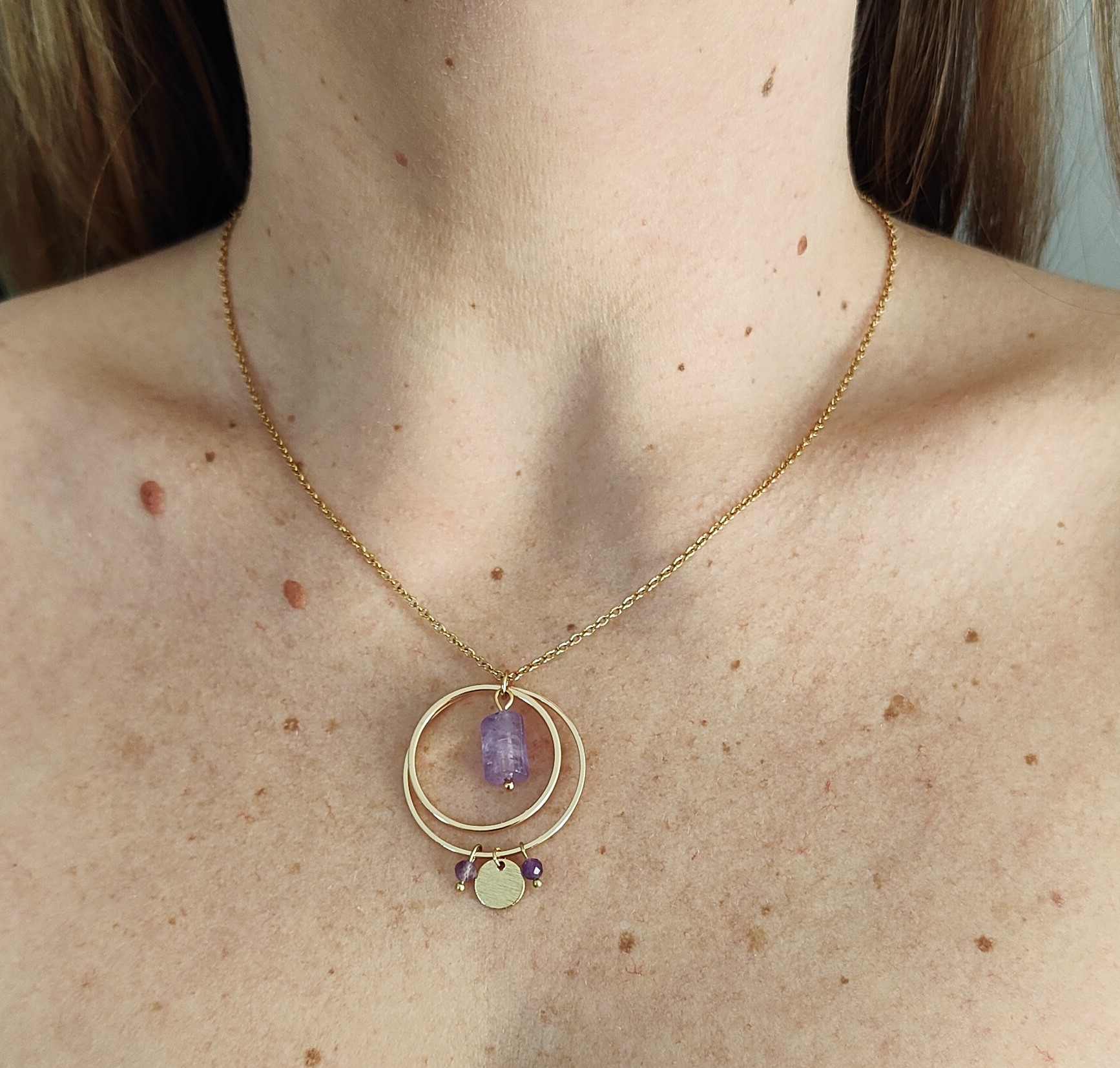 Fontenilles, Toulouse, L'Isle jourdain, Gers, Haute Garonne, souffle zen, bijoux zen, création personnalisée, Bague, Boucle d'oreille, Bracelet, Talisman, Collier, Suspension énergétique, Pendentif, Pierre fine, Pierre naturelle, Création énergétique, Marseille, Lille, Nantes, Bordeaux, Lyon, Nice, Montpellier, Strasbourg, Paris