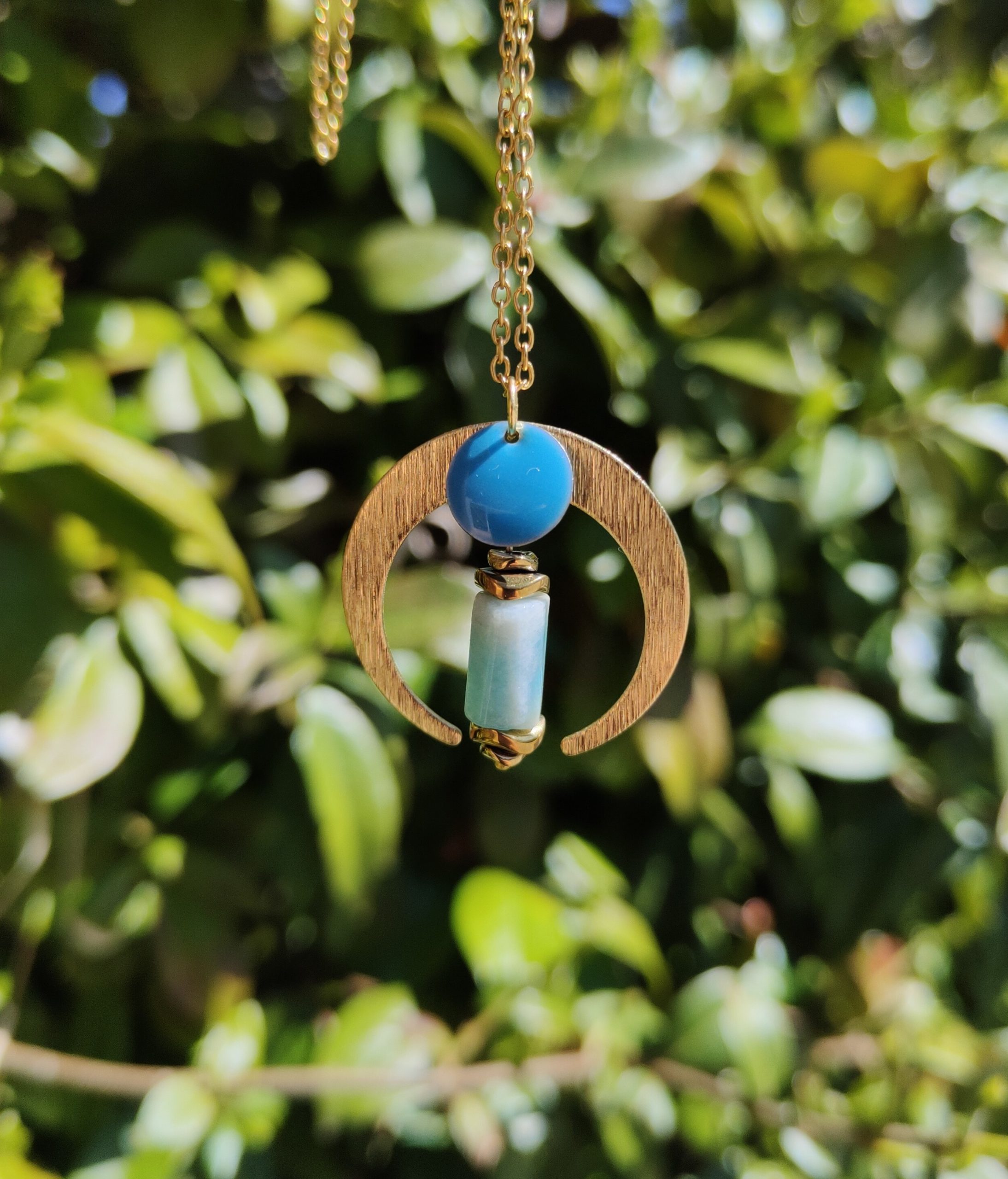 Fontenilles, Toulouse, L'Isle jourdain, Gers, Haute Garonne, souffle zen, bijoux zen, création personnalisée, Bague, Boucle d'oreille, Bracelet, Talisman, Collier, Suspension énergétique, Pendentif, Pierre fine, Pierre naturelle, Création énergétique, Marseille, Lille, Nantes, Bordeaux, Lyon, Nice, Montpellier, Strasbourg, Paris