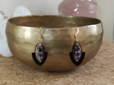 Fontenilles, Toulouse, L'Isle jourdain, Gers, Haute Garonne, souffle zen, bijoux zen, création personnalisée, Bague, Boucle d'oreille, Bracelet, Talisman, Collier, Suspension énergétique, Pendentif, Pierre fine, Pierre naturelle, Création énergétique, Marseille, Lille, Nantes, Bordeaux, Lyon, Nice, Montpellier, Strasbourg, Paris