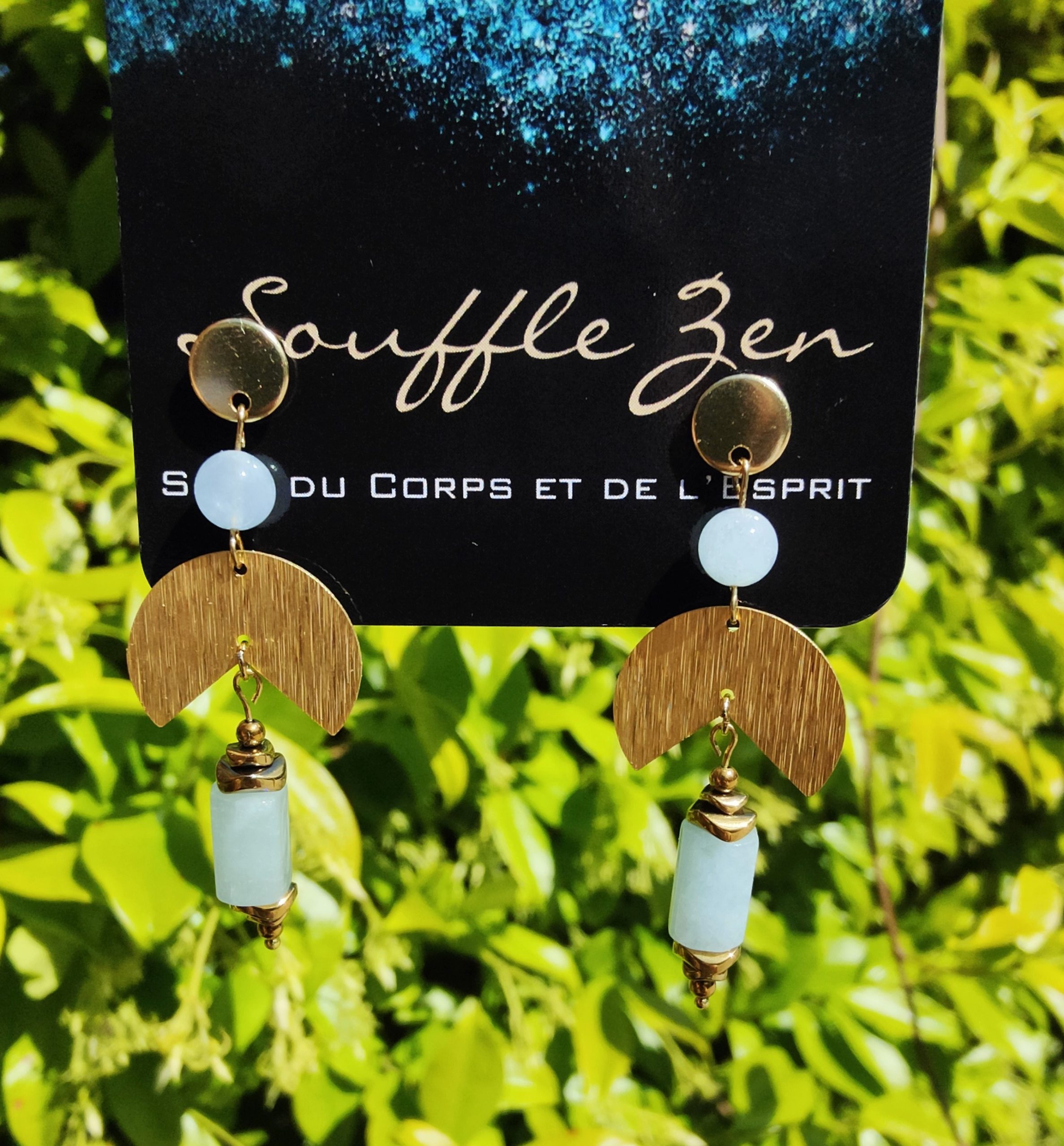 Fontenilles, Toulouse, L'Isle jourdain, Gers, Haute Garonne, souffle zen, bijoux zen, création personnalisée, Bague, Boucle d'oreille, Bracelet, Talisman, Collier, Suspension énergétique, Pendentif, Pierre fine, Pierre naturelle, Création énergétique, Marseille, Lille, Nantes, Bordeaux, Lyon, Nice, Montpellier, Strasbourg, Paris