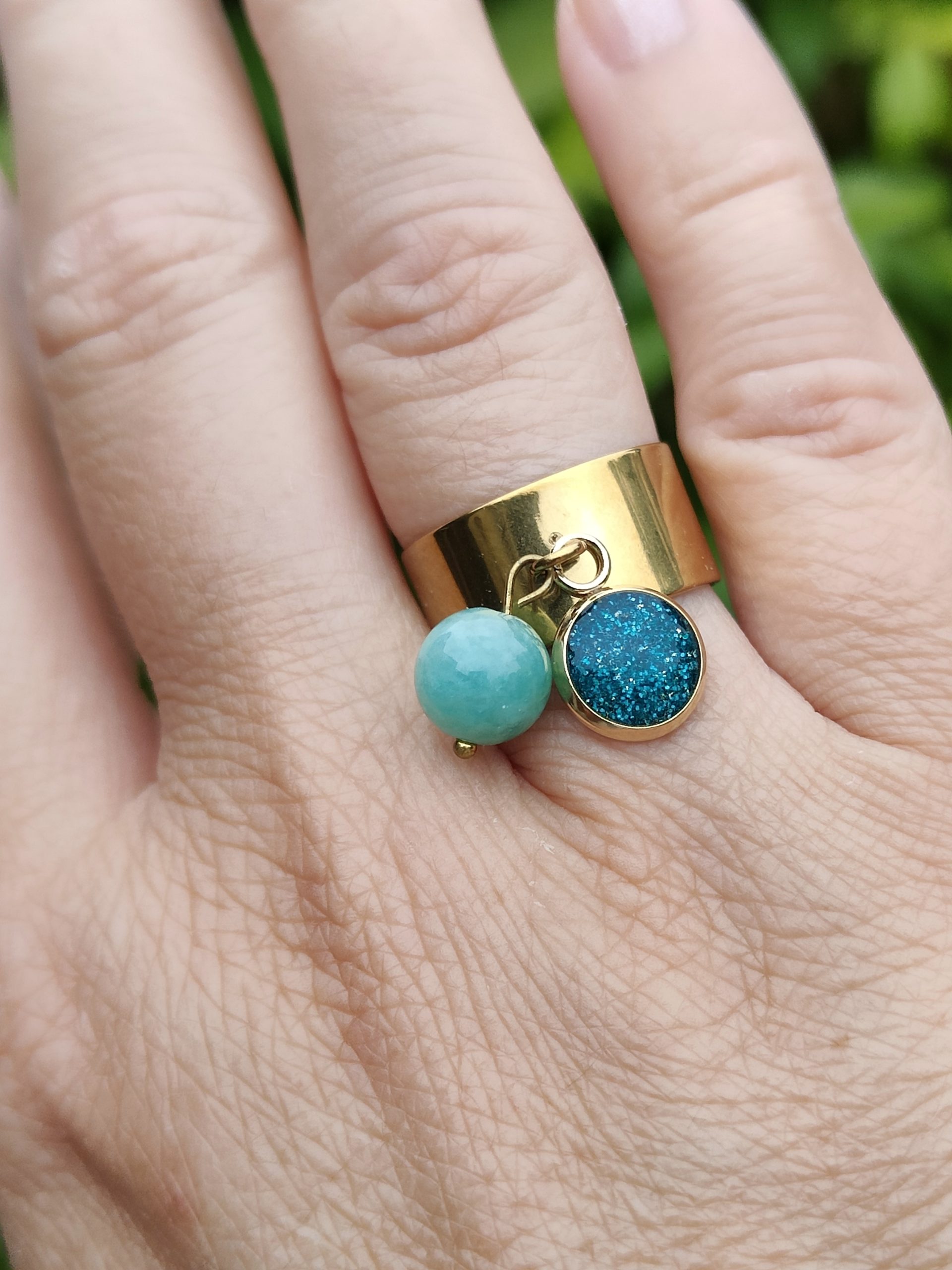 Fontenilles, Toulouse, L'Isle jourdain, Gers, Haute Garonne, souffle zen, bijoux zen, création personnalisée, Bague, Boucle d'oreille, Bracelet, Talisman, Collier, Suspension énergétique, Pendentif, Pierre fine, Pierre naturelle, Création énergétique, Marseille, Lille, Nantes, Bordeaux, Lyon, Nice, Montpellier, Strasbourg, Paris