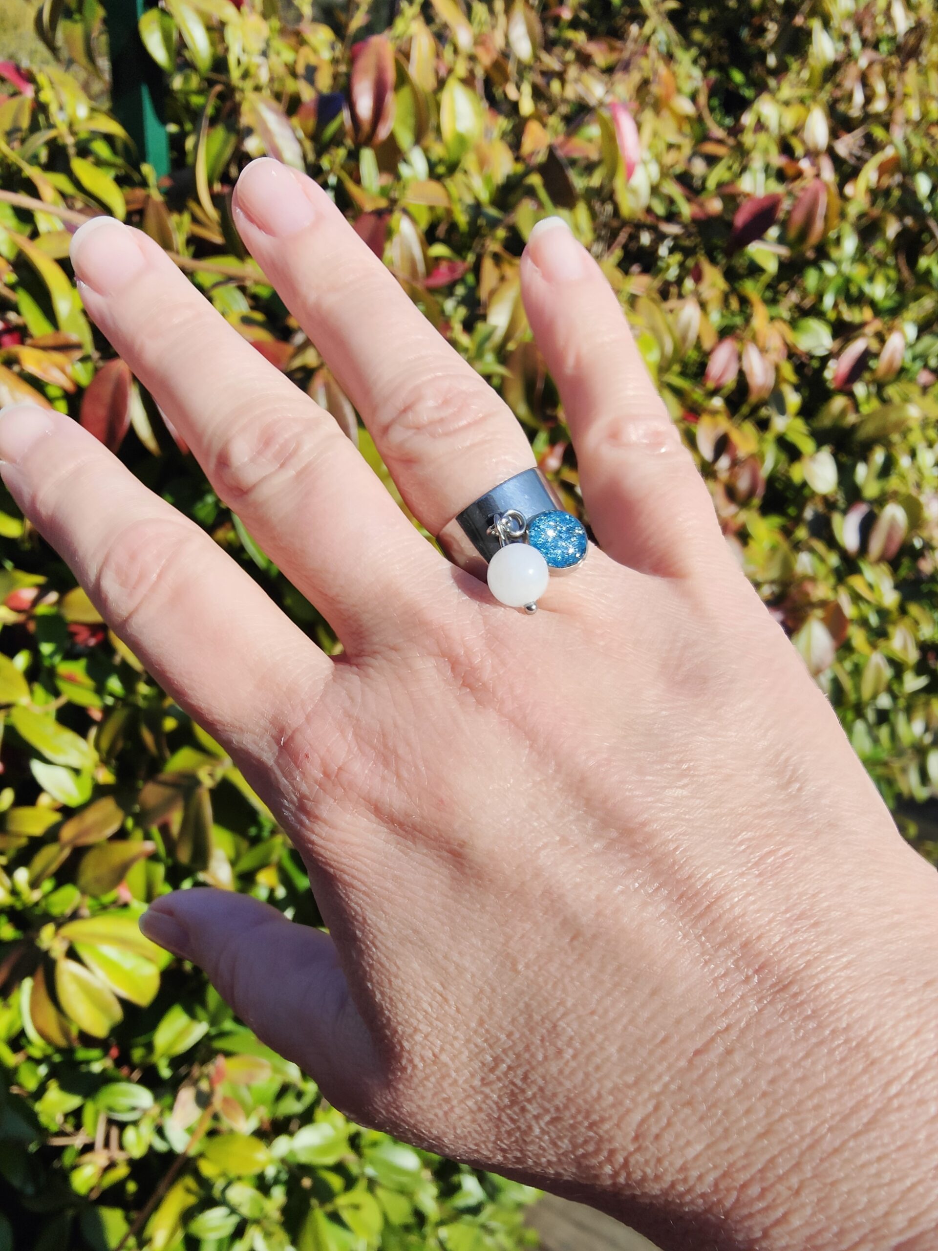 Fontenilles, Toulouse, L'Isle jourdain, Gers, Haute Garonne, souffle zen, bijoux zen, création personnalisée, Bague, Boucle d'oreille, Bracelet, Talisman, Collier, Suspension énergétique, Pendentif, Pierre fine, Pierre naturelle, Création énergétique, Marseille, Lille, Nantes, Bordeaux, Lyon, Nice, Montpellier, Strasbourg, Paris