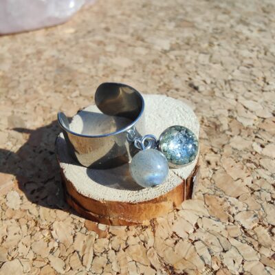 Fontenilles, Toulouse, L'Isle jourdain, Gers, Haute Garonne, souffle zen, bijoux zen, création personnalisée, Bague, Boucle d'oreille, Bracelet, Talisman, Collier, Suspension énergétique, Pendentif, Pierre fine, Pierre naturelle, Création énergétique, Marseille, Lille, Nantes, Bordeaux, Lyon, Nice, Montpellier, Strasbourg, Paris