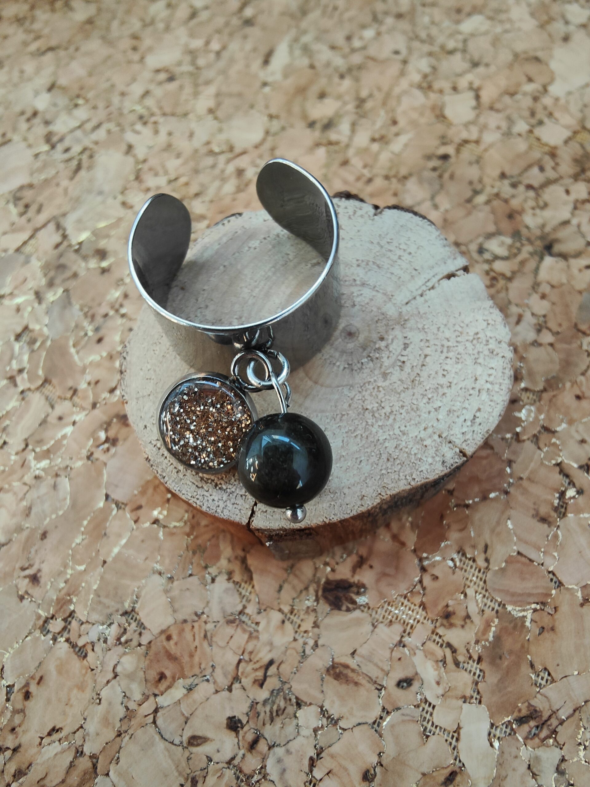 Fontenilles, Toulouse, L'Isle jourdain, Gers, Haute Garonne, souffle zen, bijoux zen, création personnalisée, Bague, Boucle d'oreille, Bracelet, Talisman, Collier, Suspension énergétique, Pendentif, Pierre fine, Pierre naturelle, Création énergétique, Marseille, Lille, Nantes, Bordeaux, Lyon, Nice, Montpellier, Strasbourg, Paris