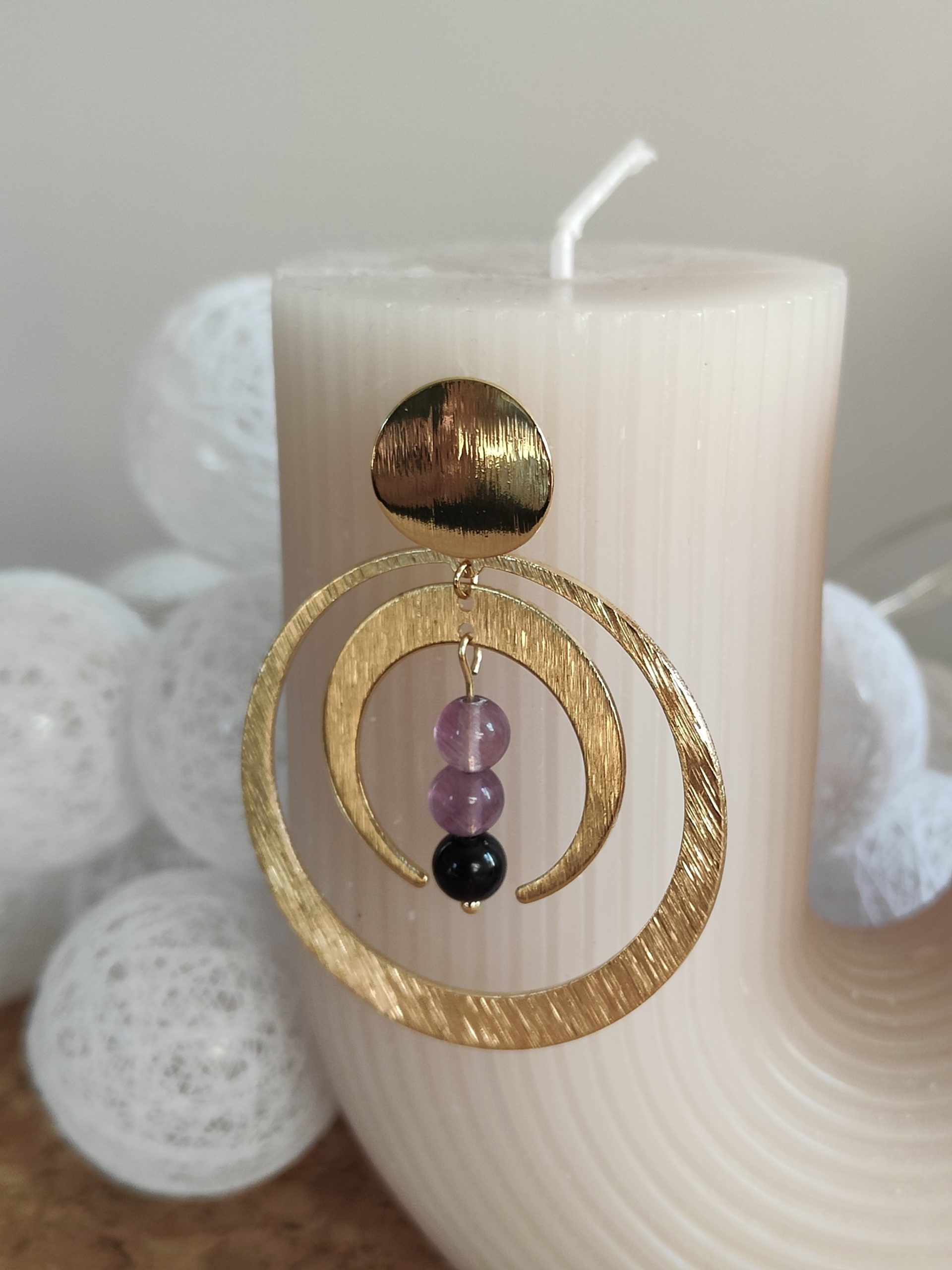 Fontenilles, Toulouse, L'Isle jourdain, Gers, Haute Garonne, souffle zen, bijoux zen, création personnalisée, Bague, Boucle d'oreille, Bracelet, Talisman, Collier, Suspension énergétique, Pendentif, Pierre fine, Pierre naturelle, Création énergétique, Marseille, Lille, Nantes, Bordeaux, Lyon, Nice, Montpellier, Strasbourg, Paris