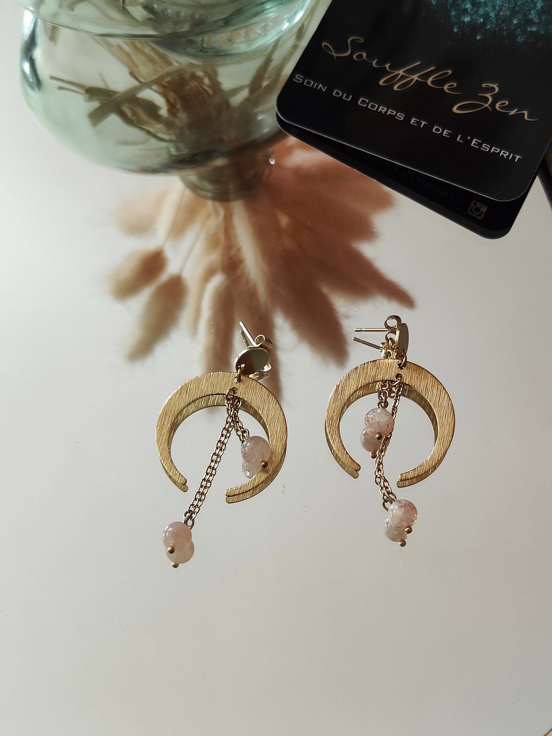 Fontenilles, Toulouse, L'Isle jourdain, Gers, Haute Garonne, souffle zen, bijoux zen, création personnalisée, Bague, Boucle d'oreille, Bracelet, Talisman, Collier, Suspension énergétique, Pendentif, Pierre fine, Pierre naturelle, Création énergétique, Marseille, Lille, Nantes, Bordeaux, Lyon, Nice, Montpellier, Strasbourg, Paris