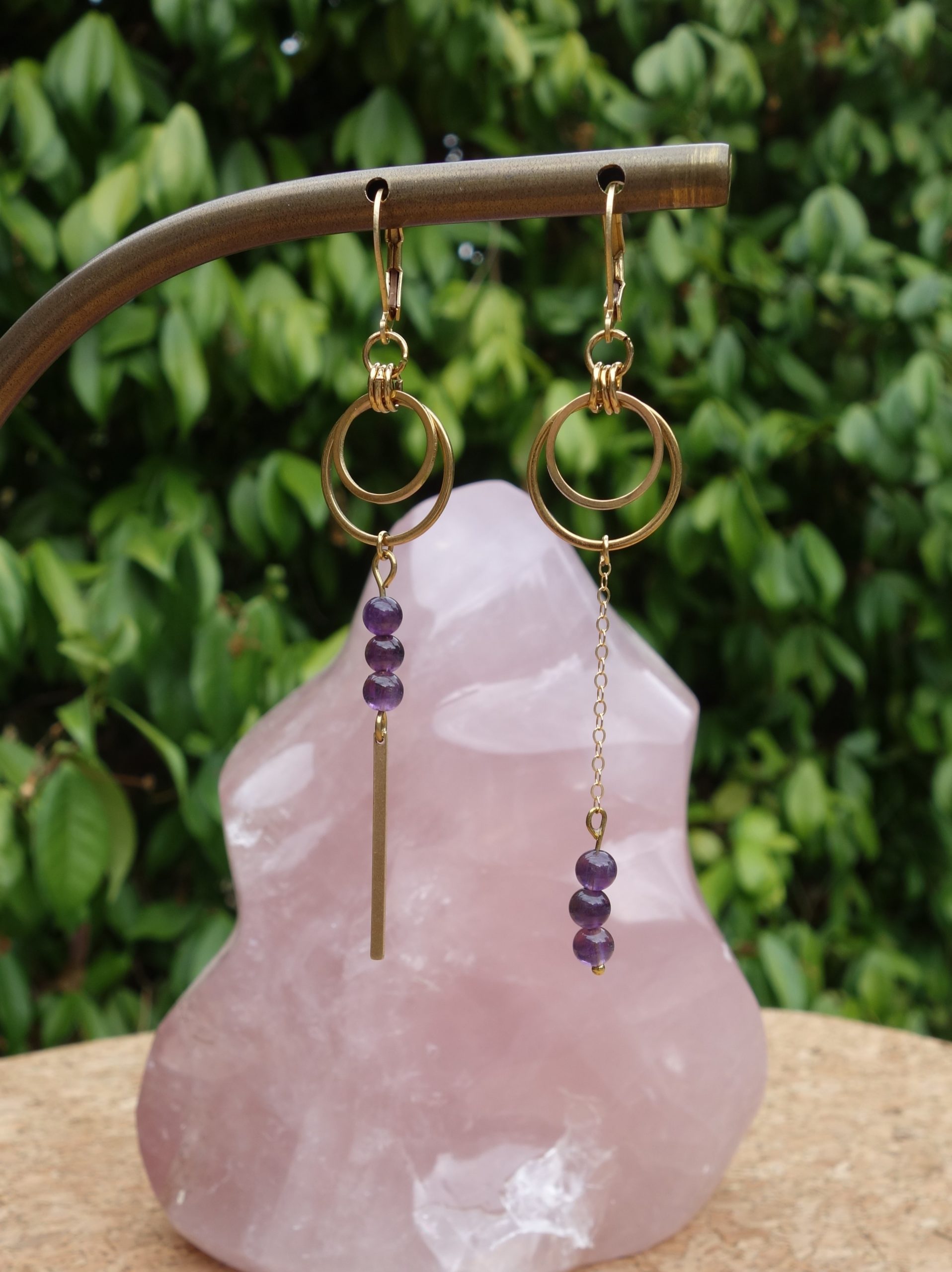 Fontenilles, Toulouse, L'Isle jourdain, Gers, Haute Garonne, souffle zen, bijoux zen, création personnalisée, Bague, Boucle d'oreille, Bracelet, Talisman, Collier, Suspension énergétique, Pendentif, Pierre fine, Pierre naturelle, Création énergétique, Marseille, Lille, Nantes, Bordeaux, Lyon, Nice, Montpellier, Strasbourg, Paris