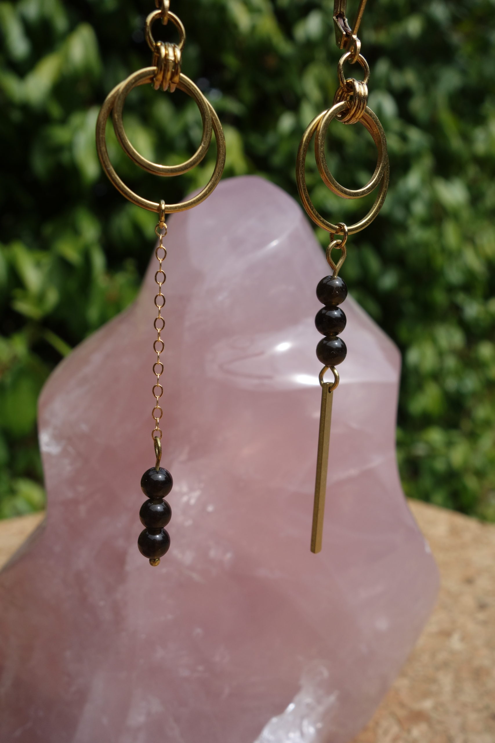 Fontenilles, Toulouse, L'Isle jourdain, Gers, Haute Garonne, souffle zen, bijoux zen, création personnalisée, Bague, Boucle d'oreille, Bracelet, Talisman, Collier, Suspension énergétique, Pendentif, Pierre fine, Pierre naturelle, Création énergétique, Marseille, Lille, Nantes, Bordeaux, Lyon, Nice, Montpellier, Strasbourg, Paris