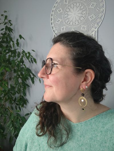 Fontenilles, Toulouse, L'Isle jourdain, Gers, Haute Garonne, souffle zen, bijoux zen, création personnalisée, Bague, Boucle d'oreille, Bracelet, Talisman, Collier, Suspension énergétique, Pendentif, Pierre fine, Pierre naturelle, Création énergétique, Marseille, Lille, Nantes, Bordeaux, Lyon, Nice, Montpellier, Strasbourg, Paris