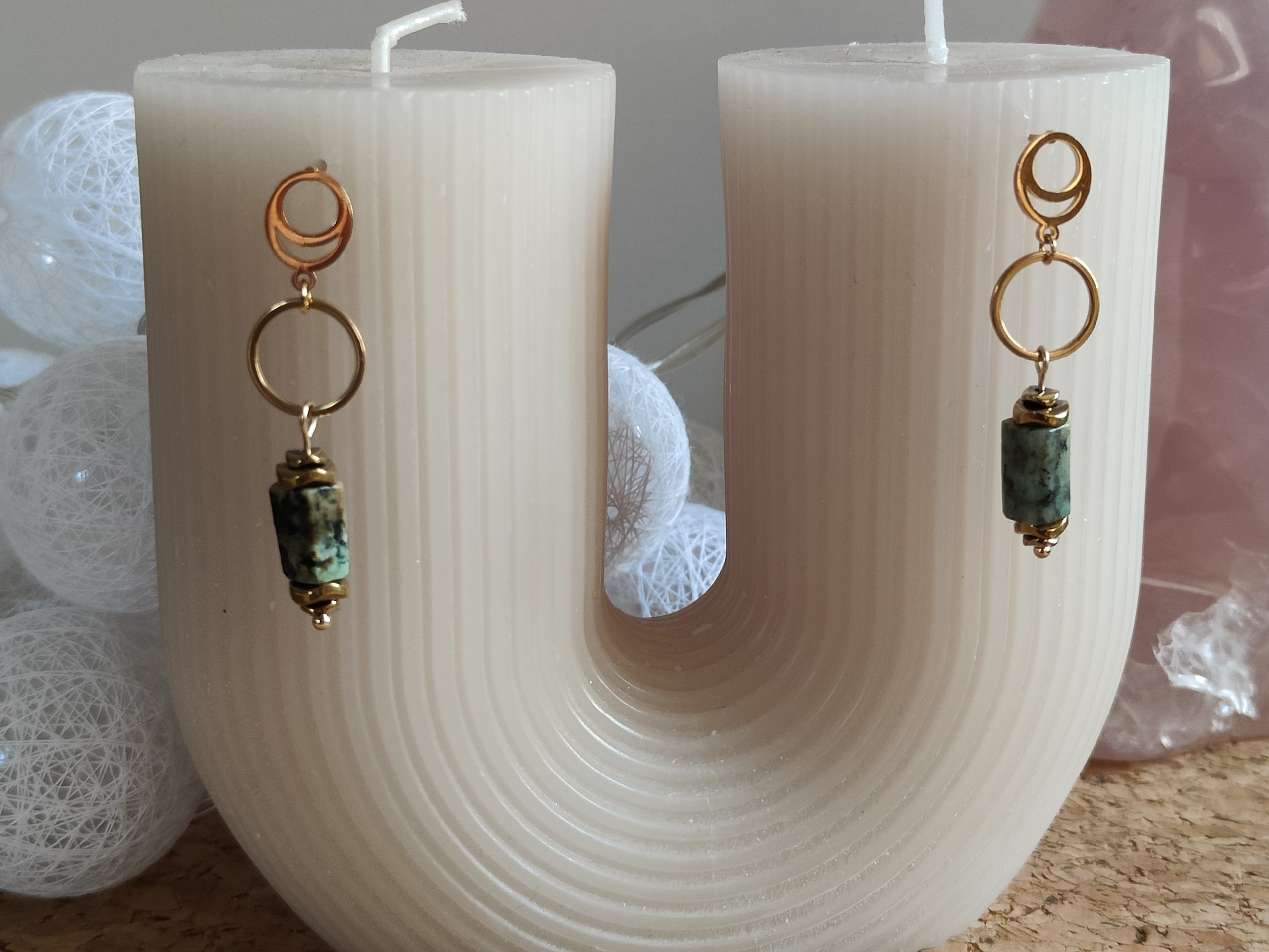 Fontenilles, Toulouse, L'Isle jourdain, Gers, Haute Garonne, souffle zen, bijoux zen, création personnalisée, Bague, Boucle d'oreille, Bracelet, Talisman, Collier, Suspension énergétique, Pendentif, Pierre fine, Pierre naturelle, Création énergétique, Marseille, Lille, Nantes, Bordeaux, Lyon, Nice, Montpellier, Strasbourg, Paris