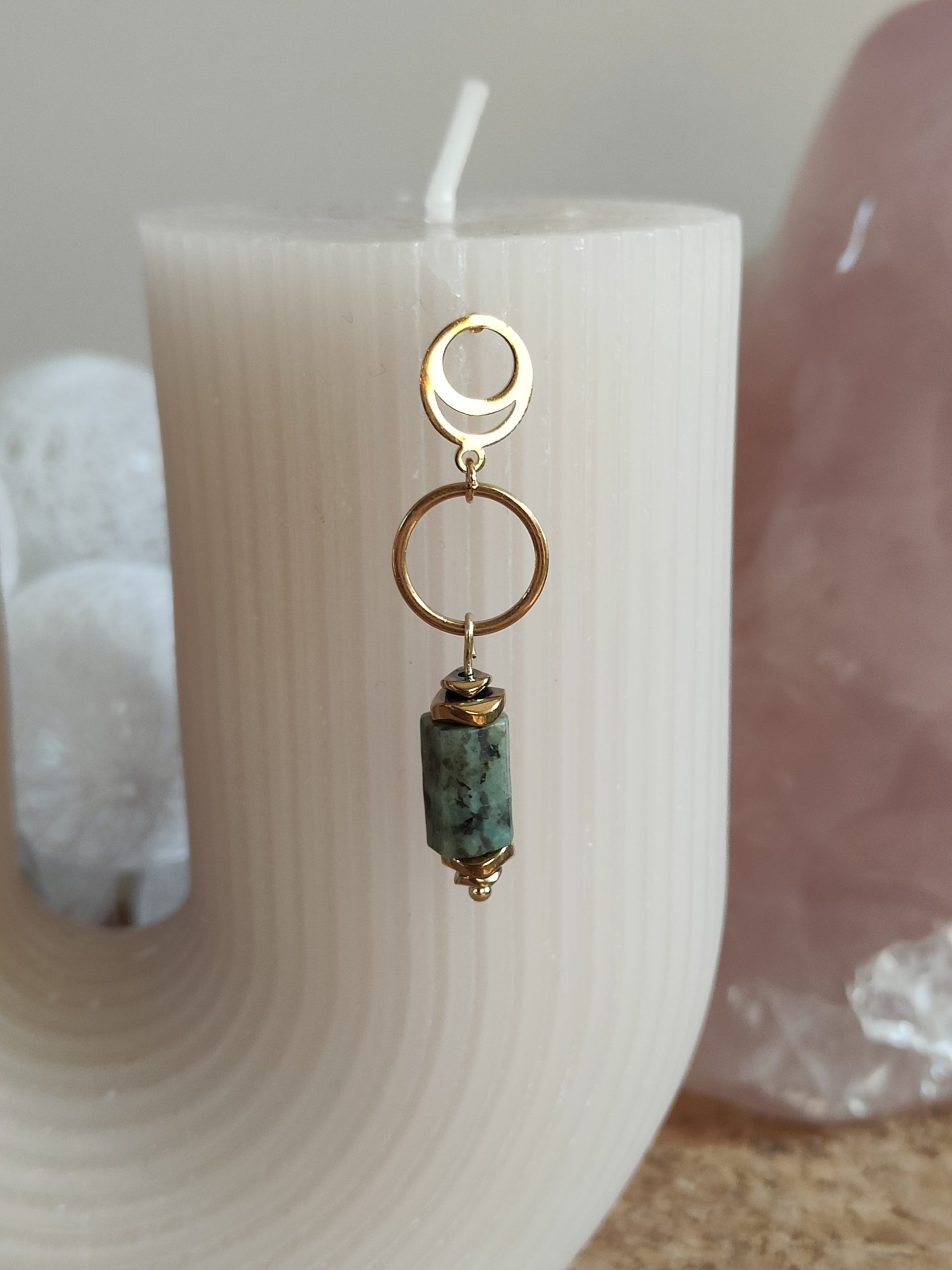 Fontenilles, Toulouse, L'Isle jourdain, Gers, Haute Garonne, souffle zen, bijoux zen, création personnalisée, Bague, Boucle d'oreille, Bracelet, Talisman, Collier, Suspension énergétique, Pendentif, Pierre fine, Pierre naturelle, Création énergétique, Marseille, Lille, Nantes, Bordeaux, Lyon, Nice, Montpellier, Strasbourg, Paris