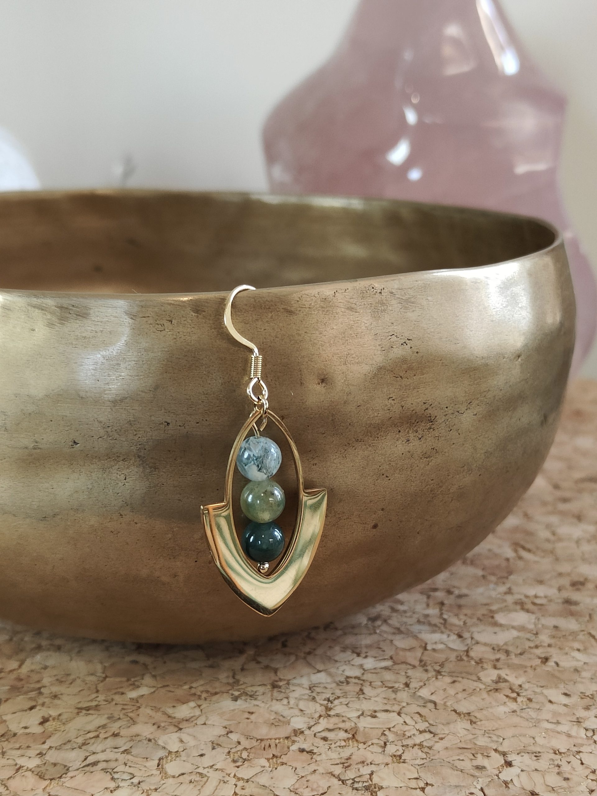 Fontenilles, Toulouse, L'Isle jourdain, Gers, Haute Garonne, souffle zen, bijoux zen, création personnalisée, Bague, Boucle d'oreille, Bracelet, Talisman, Collier, Suspension énergétique, Pendentif, Pierre fine, Pierre naturelle, Création énergétique, Marseille, Lille, Nantes, Bordeaux, Lyon, Nice, Montpellier, Strasbourg, Paris