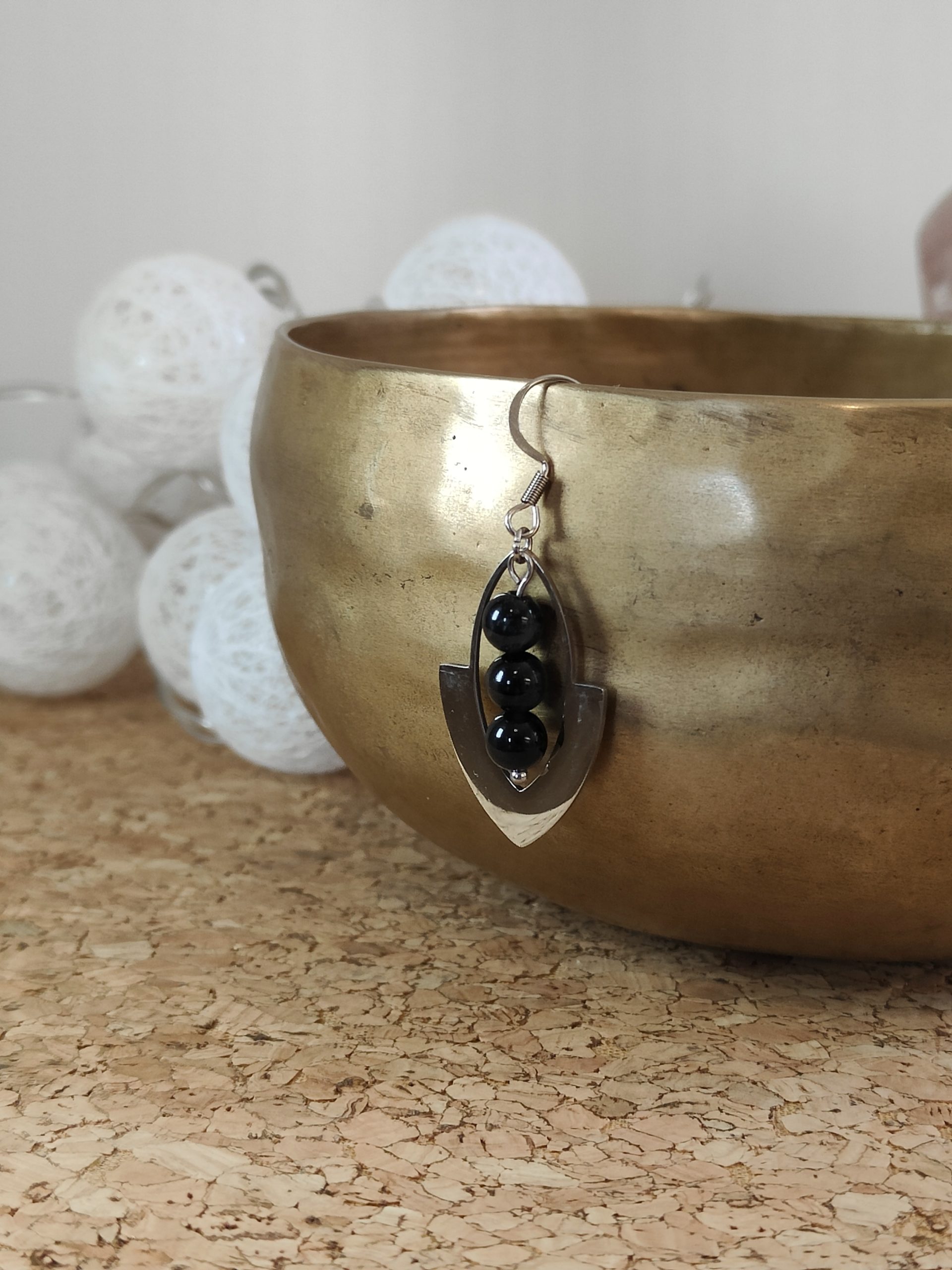 Fontenilles, Toulouse, L'Isle jourdain, Gers, Haute Garonne, souffle zen, bijoux zen, création personnalisée, Bague, Boucle d'oreille, Bracelet, Talisman, Collier, Suspension énergétique, Pendentif, Pierre fine, Pierre naturelle, Création énergétique, Marseille, Lille, Nantes, Bordeaux, Lyon, Nice, Montpellier, Strasbourg, Paris