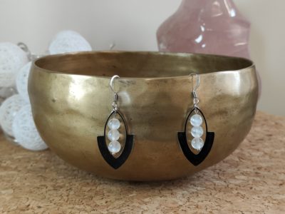 Fontenilles, Toulouse, L'Isle jourdain, Gers, Haute Garonne, souffle zen, bijoux zen, création personnalisée, Bague, Boucle d'oreille, Bracelet, Talisman, Collier, Suspension énergétique, Pendentif, Pierre fine, Pierre naturelle, Création énergétique, Marseille, Lille, Nantes, Bordeaux, Lyon, Nice, Montpellier, Strasbourg, Paris