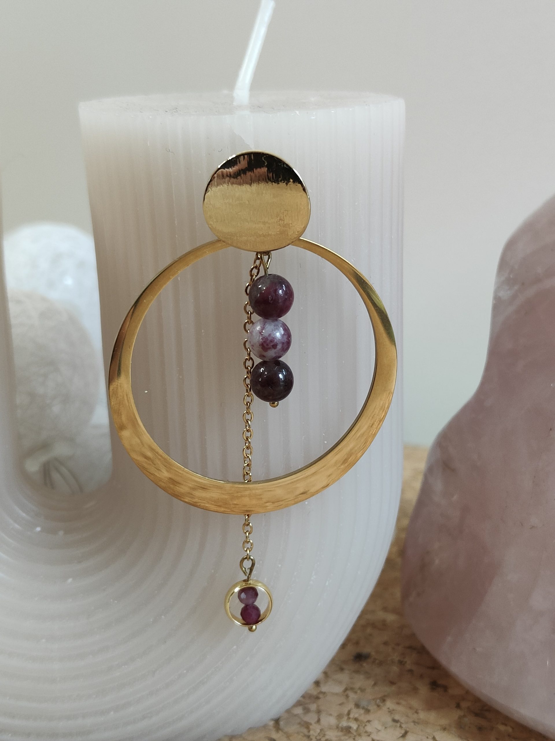 Fontenilles, Toulouse, L'Isle jourdain, Gers, Haute Garonne, souffle zen, bijoux zen, création personnalisée, Bague, Boucle d'oreille, Bracelet, Talisman, Collier, Suspension énergétique, Pendentif, Pierre fine, Pierre naturelle, Création énergétique, Marseille, Lille, Nantes, Bordeaux, Lyon, Nice, Montpellier, Strasbourg, Paris