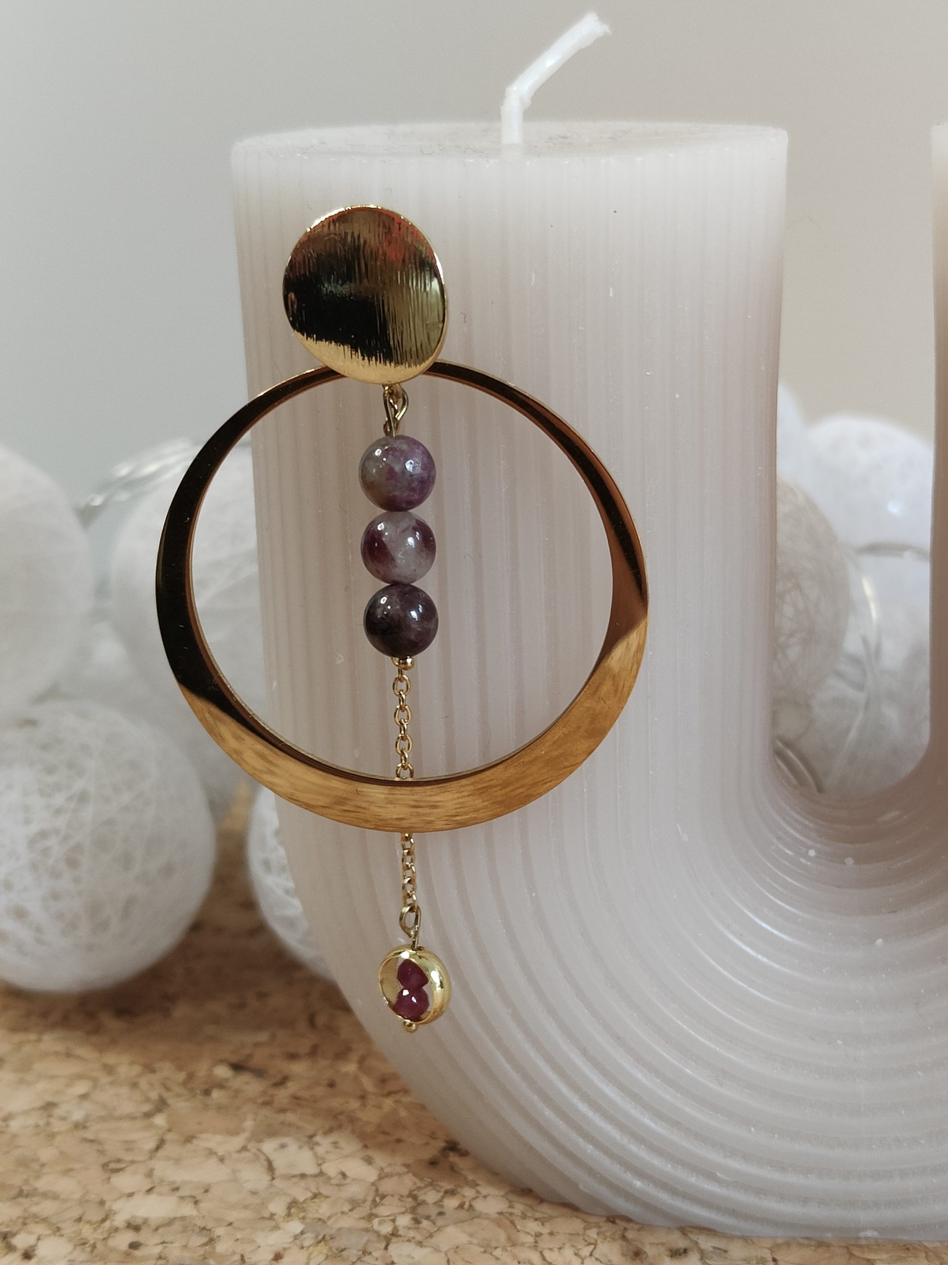 Fontenilles, Toulouse, L'Isle jourdain, Gers, Haute Garonne, souffle zen, bijoux zen, création personnalisée, Bague, Boucle d'oreille, Bracelet, Talisman, Collier, Suspension énergétique, Pendentif, Pierre fine, Pierre naturelle, Création énergétique, Marseille, Lille, Nantes, Bordeaux, Lyon, Nice, Montpellier, Strasbourg, Paris