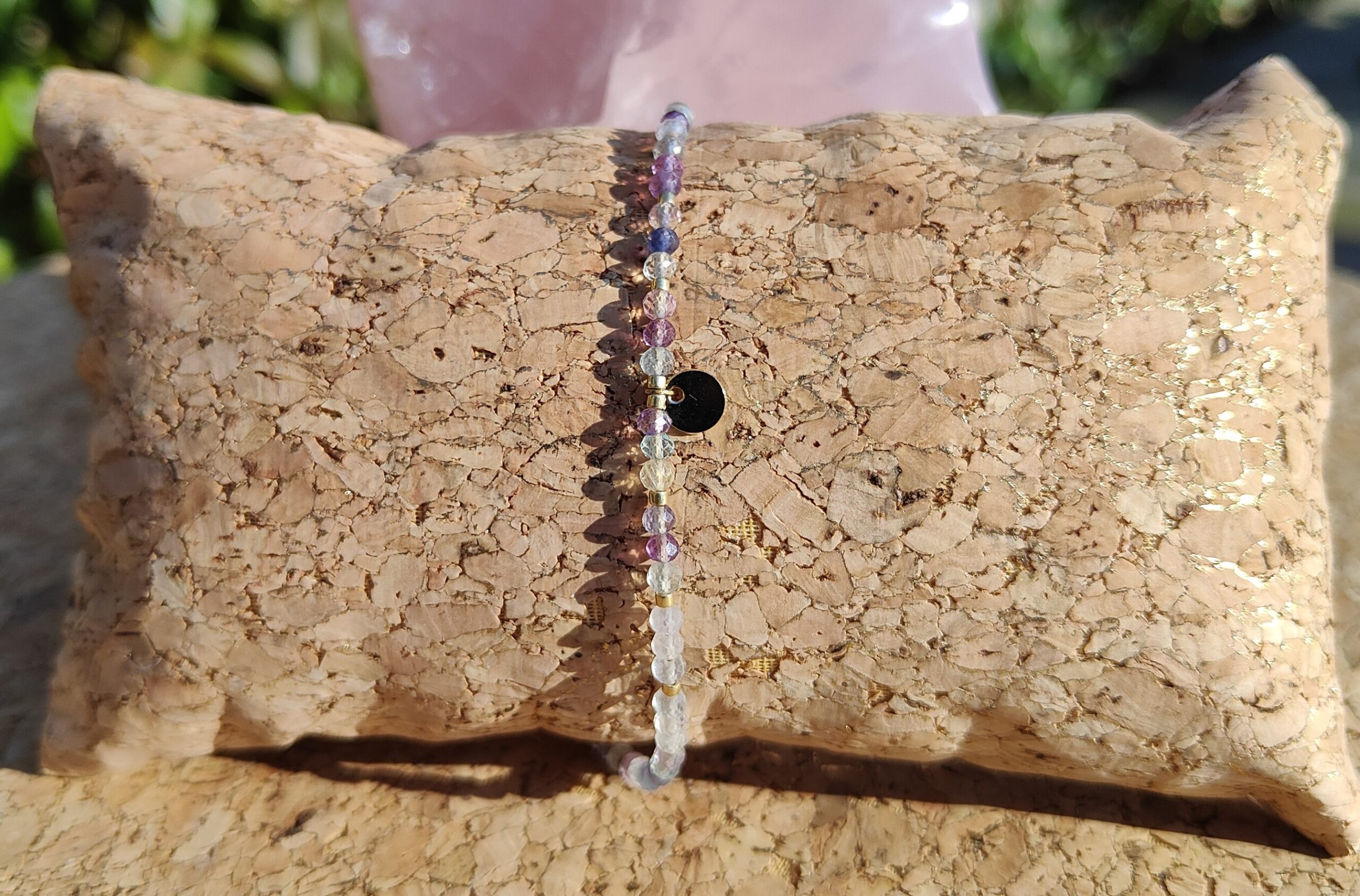 Fontenilles, Toulouse, L'Isle jourdain, Gers, Haute Garonne, souffle zen, bijoux zen, création personnalisée, Bague, Boucle d'oreille, Bracelet, Talisman, Collier, Suspension énergétique, Pendentif, Pierre fine, Pierre naturelle, Création énergétique, Marseille, Lille, Nantes, Bordeaux, Lyon, Nice, Montpellier, Strasbourg, Paris