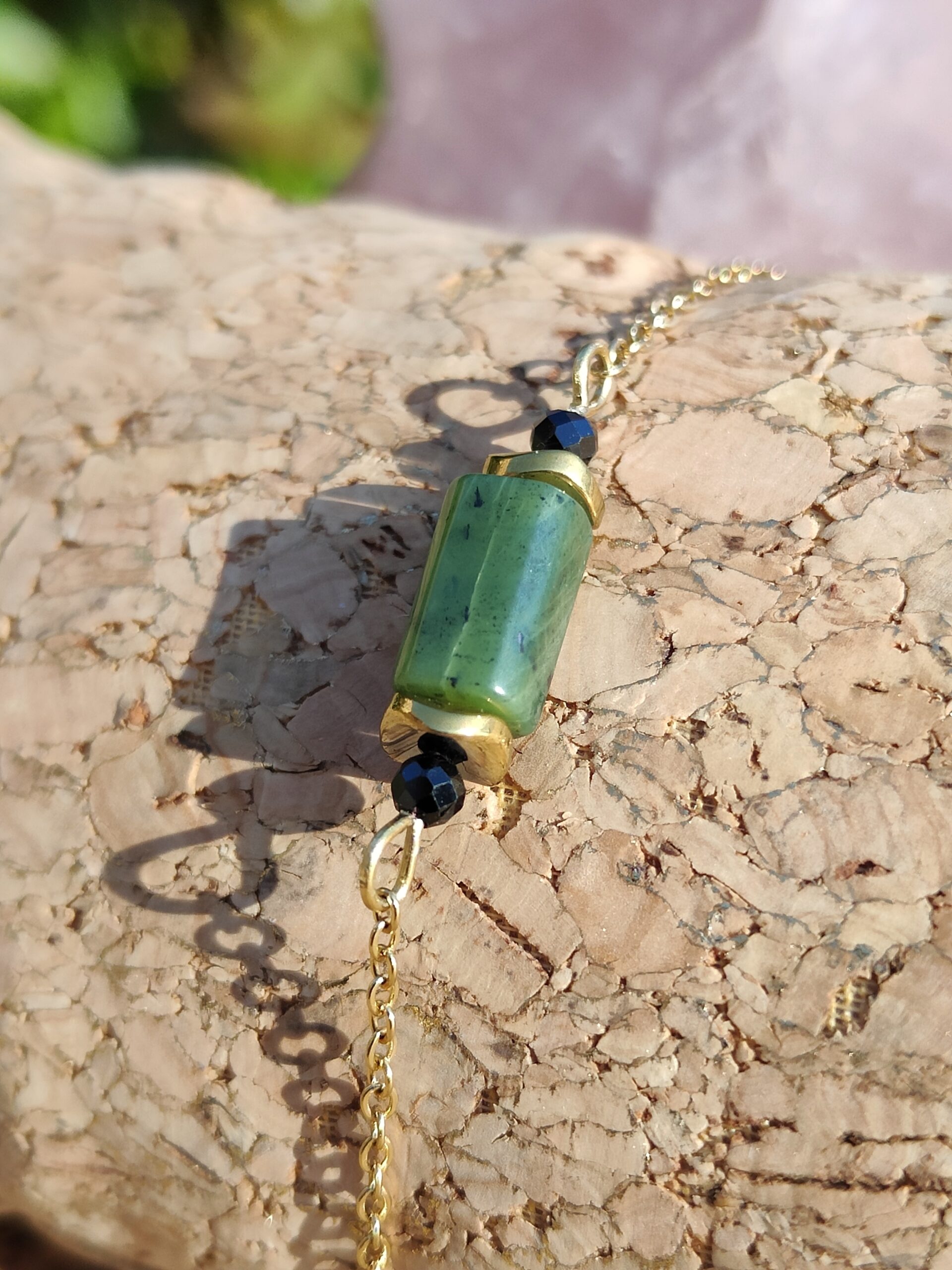 Fontenilles, Toulouse, L'Isle jourdain, Gers, Haute Garonne, souffle zen, bijoux zen, création personnalisée, Bague, Boucle d'oreille, Bracelet, Talisman, Collier, Suspension énergétique, Pendentif, Pierre fine, Pierre naturelle, Création énergétique, Marseille, Lille, Nantes, Bordeaux, Lyon, Nice, Montpellier, Strasbourg, Paris