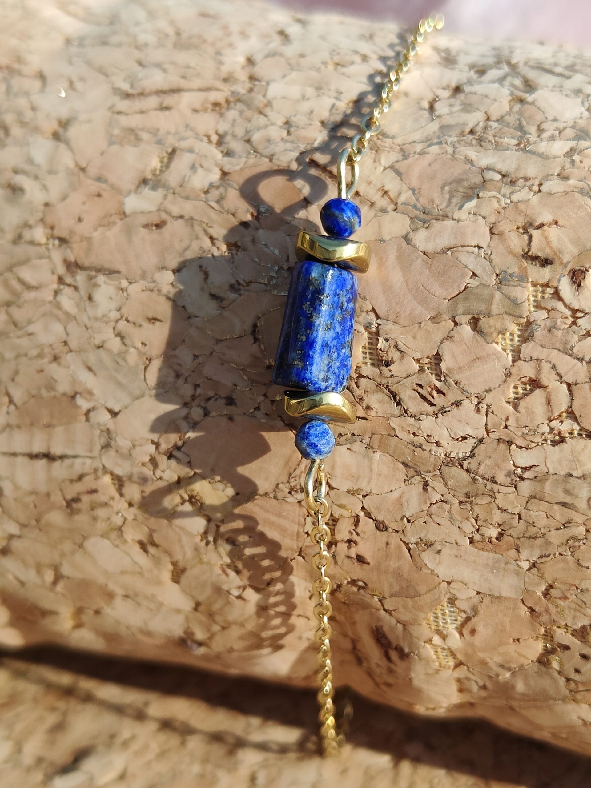 Fontenilles, Toulouse, L'Isle jourdain, Gers, Haute Garonne, souffle zen, bijoux zen, création personnalisée, Bague, Boucle d'oreille, Bracelet, Talisman, Collier, Suspension énergétique, Pendentif, Pierre fine, Pierre naturelle, Création énergétique, Marseille, Lille, Nantes, Bordeaux, Lyon, Nice, Montpellier, Strasbourg, Paris