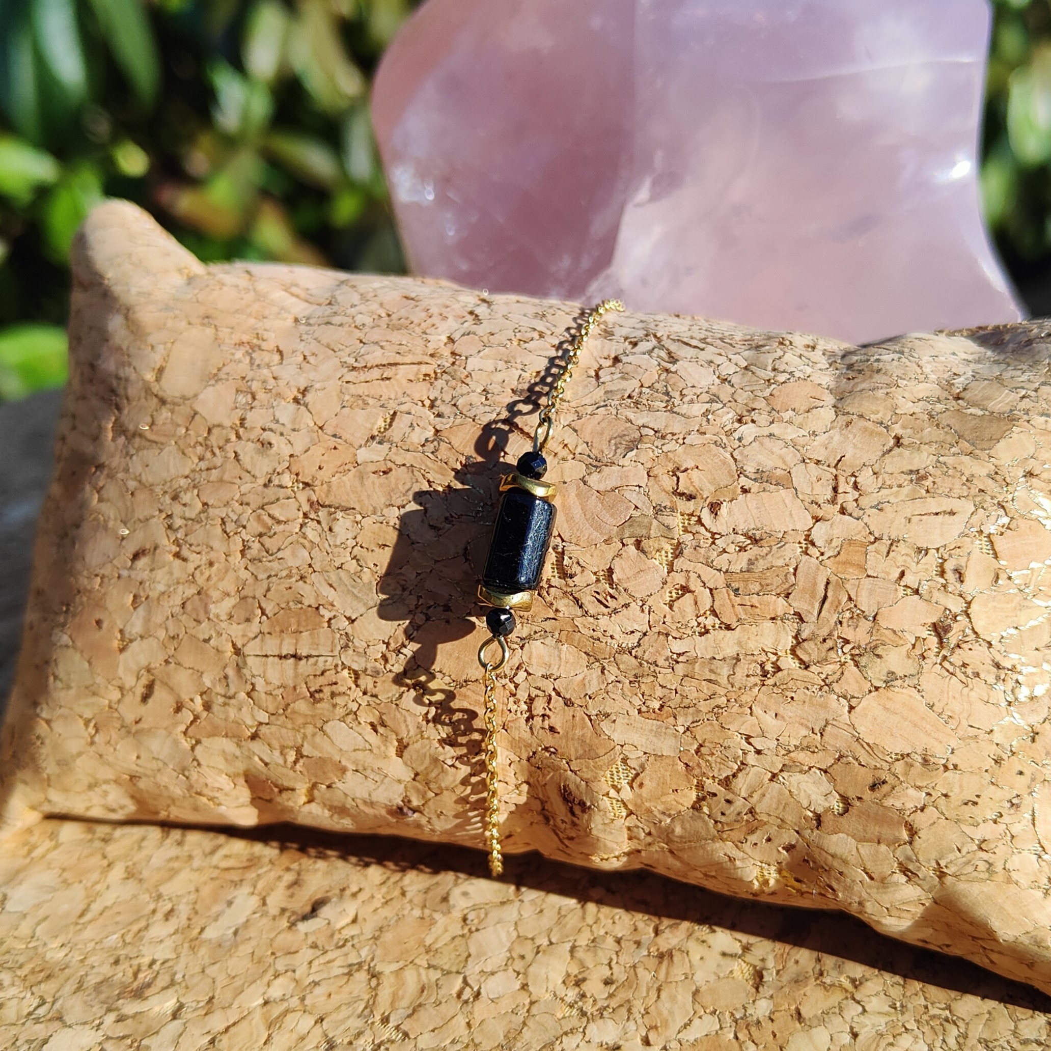 Fontenilles, Toulouse, L'Isle jourdain, Gers, Haute Garonne, souffle zen, bijoux zen, création personnalisée, Bague, Boucle d'oreille, Bracelet, Talisman, Collier, Suspension énergétique, Pendentif, Pierre fine, Pierre naturelle, Création énergétique, Marseille, Lille, Nantes, Bordeaux, Lyon, Nice, Montpellier, Strasbourg, Paris