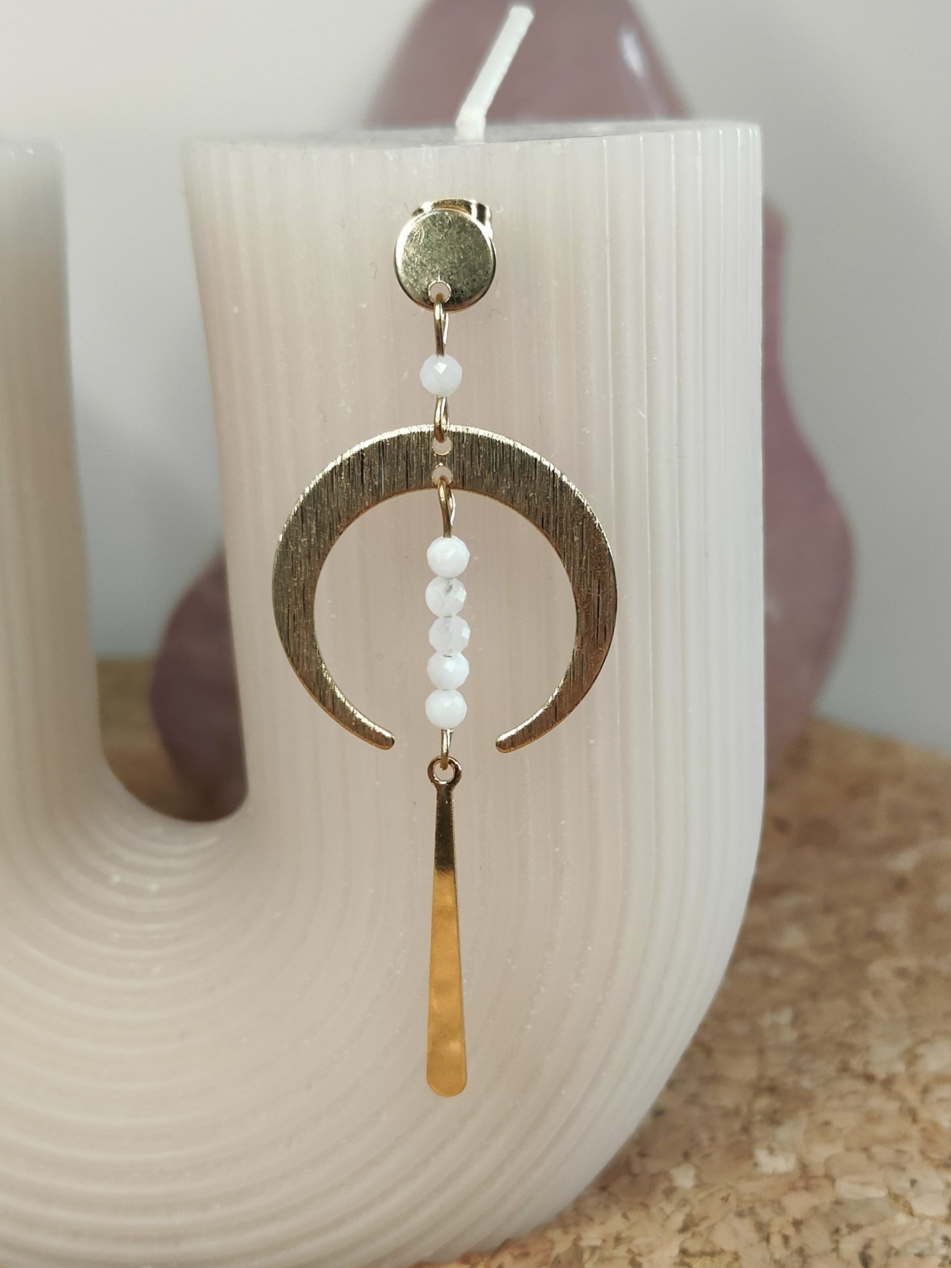 Fontenilles, Toulouse, L'Isle jourdain, Gers, Haute Garonne, souffle zen, bijoux zen, création personnalisée, Bague, Boucle d'oreille, Bracelet, Talisman, Collier, Suspension énergétique, Pendentif, Pierre fine, Pierre naturelle, Création énergétique, Marseille, Lille, Nantes, Bordeaux, Lyon, Nice, Montpellier, Strasbourg, Paris