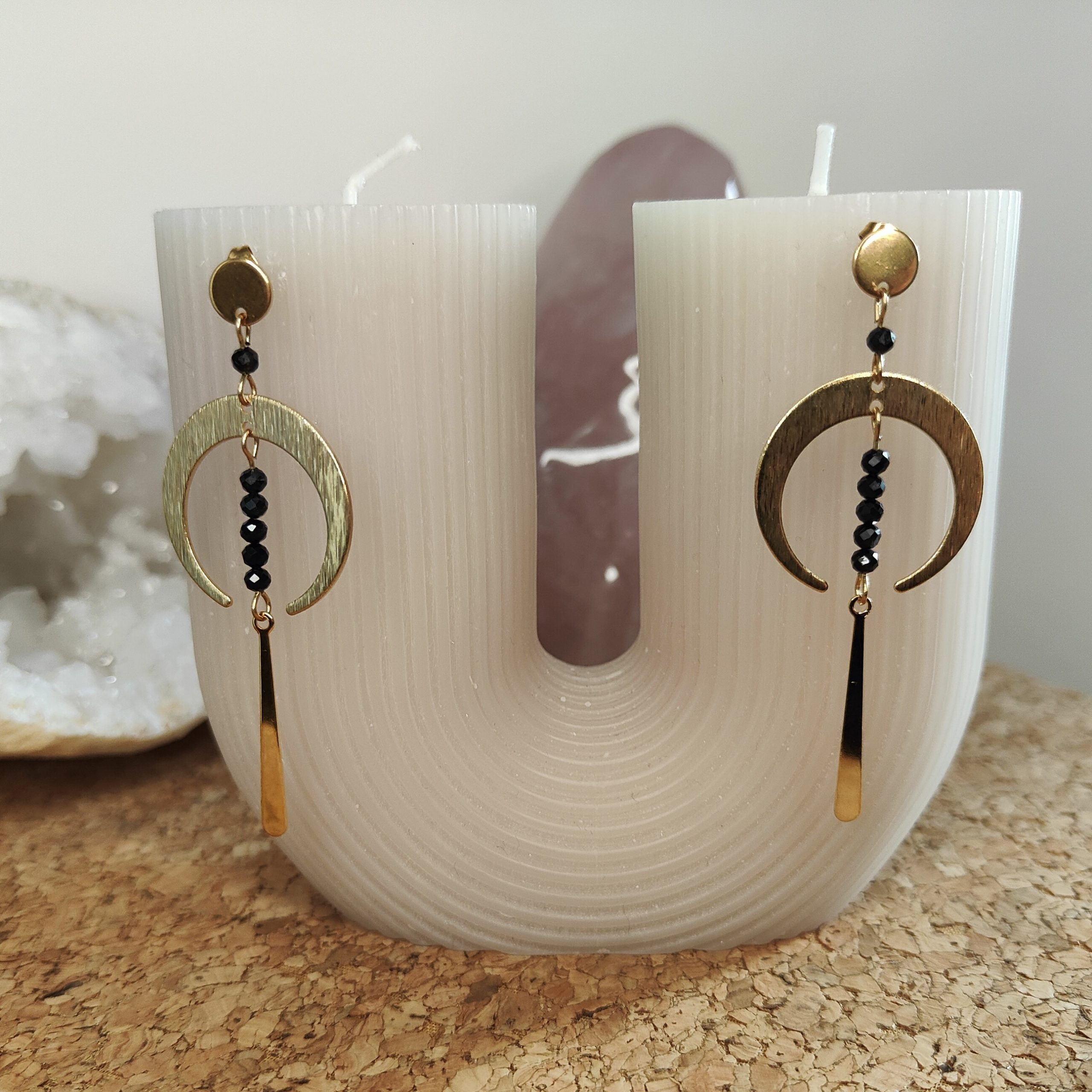 Fontenilles, Toulouse, L'Isle jourdain, Gers, Haute Garonne, souffle zen, bijoux zen, création personnalisée, Bague, Boucle d'oreille, Bracelet, Talisman, Collier, Suspension énergétique, Pendentif, Pierre fine, Pierre naturelle, Création énergétique, Marseille, Lille, Nantes, Bordeaux, Lyon, Nice, Montpellier, Strasbourg, Paris