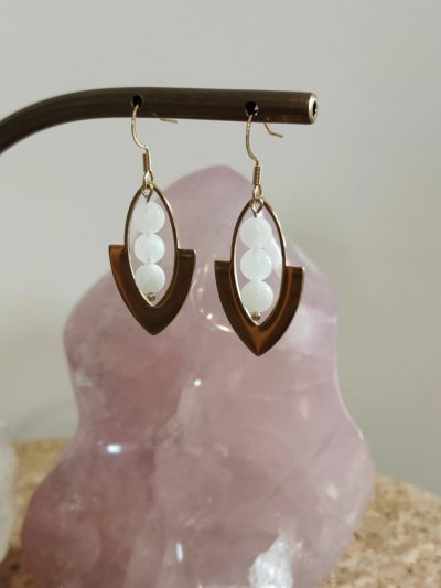 Fontenilles, Toulouse, L'Isle jourdain, Gers, Haute Garonne, souffle zen, bijoux zen, création personnalisée, Bague, Boucle d'oreille, Bracelet, Talisman, Collier, Suspension énergétique, Pendentif, Pierre fine, Pierre naturelle, Création énergétique, Marseille, Lille, Nantes, Bordeaux, Lyon, Nice, Montpellier, Strasbourg, Paris