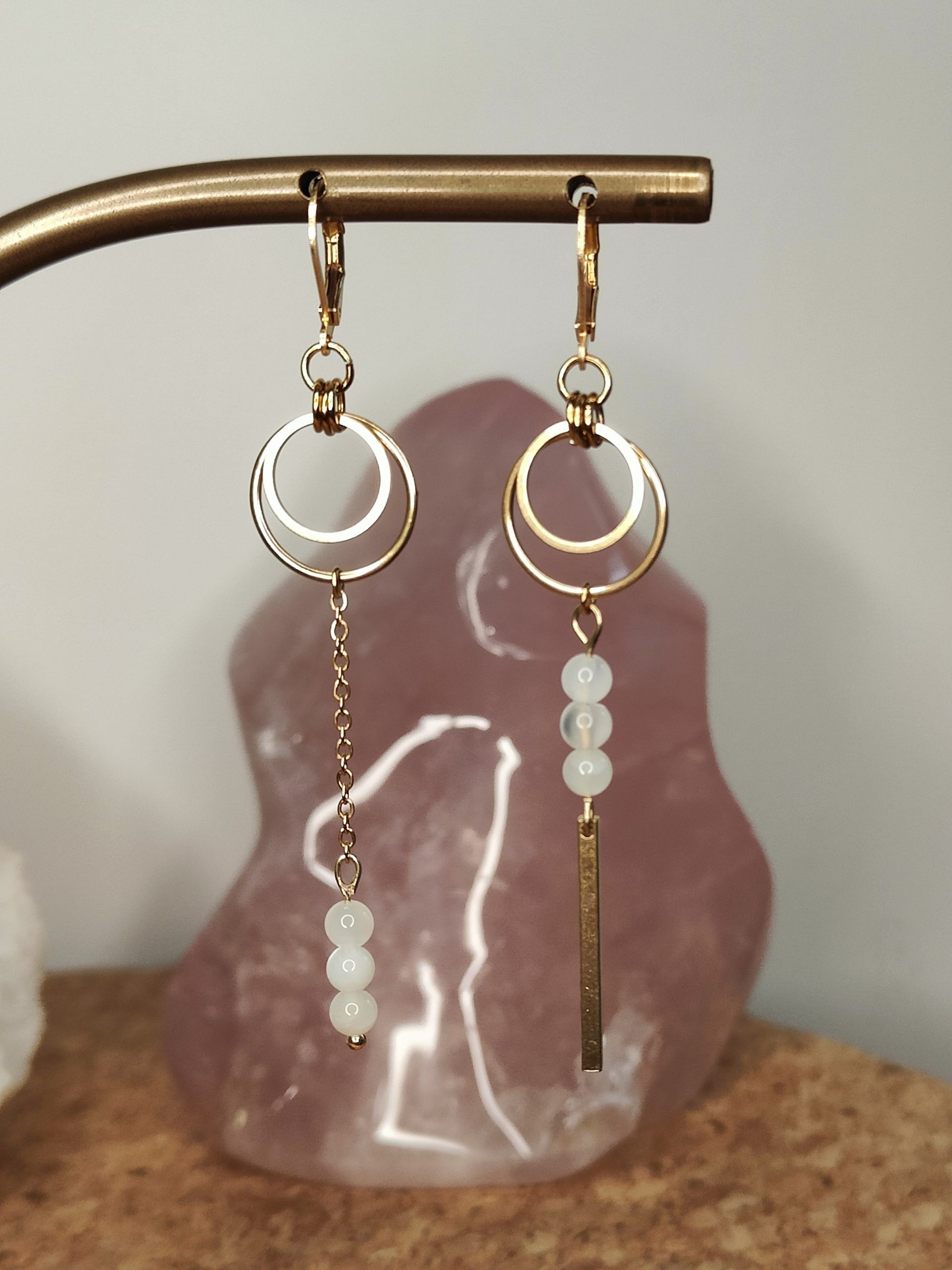 Fontenilles, Toulouse, L'Isle jourdain, Gers, Haute Garonne, souffle zen, bijoux zen, création personnalisée, Bague, Boucle d'oreille, Bracelet, Talisman, Collier, Suspension énergétique, Pendentif, Pierre fine, Pierre naturelle, Création énergétique, Marseille, Lille, Nantes, Bordeaux, Lyon, Nice, Montpellier, Strasbourg, Paris