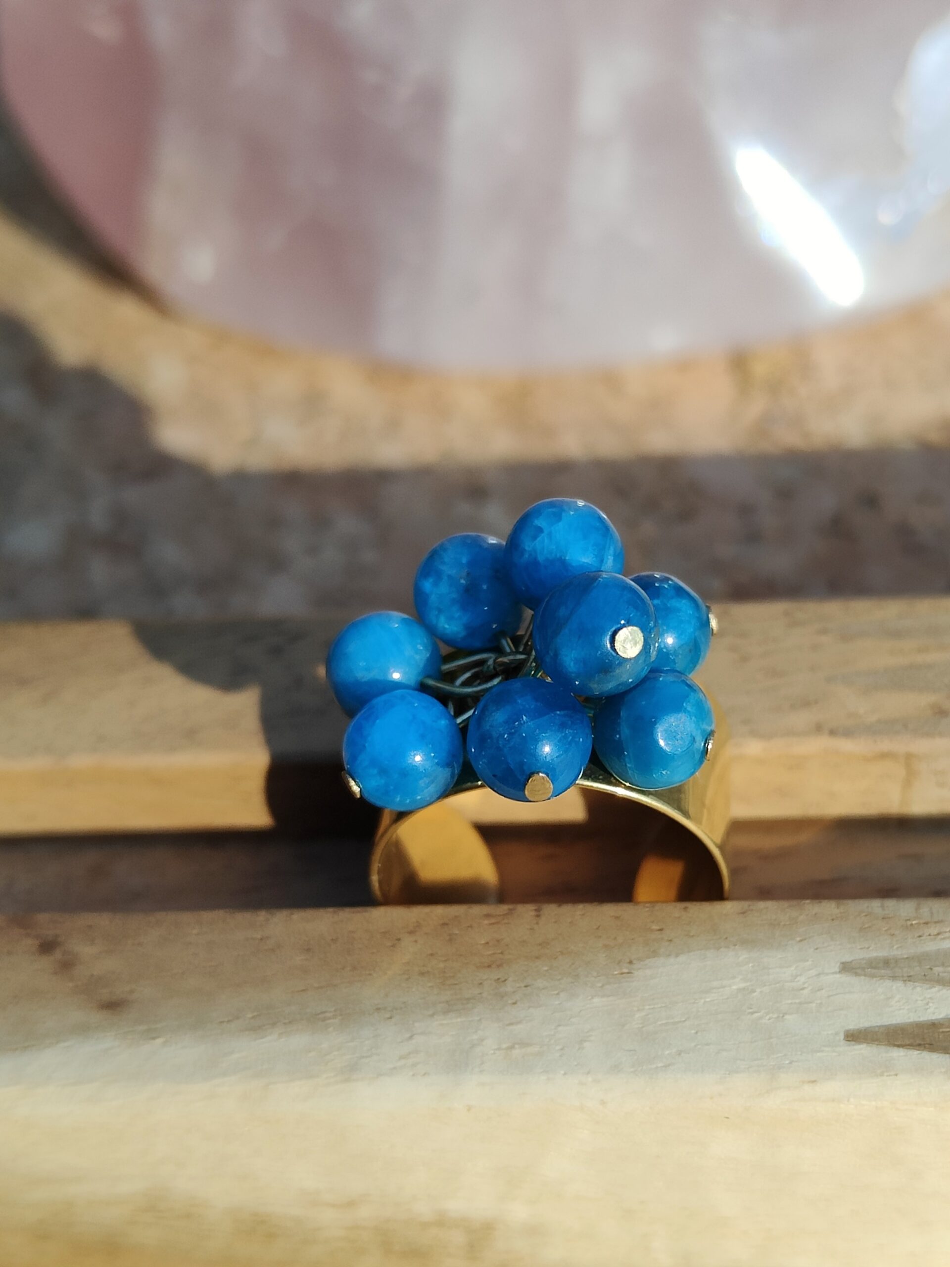 Fontenilles, Toulouse, L'Isle jourdain, Gers, Haute Garonne, souffle zen, bijoux zen, création personnalisée, Bague, Boucle d'oreille, Bracelet, Talisman, Collier, Suspension énergétique, Pendentif, Pierre fine, Pierre naturelle, Création énergétique, Marseille, Lille, Nantes, Bordeaux, Lyon, Nice, Montpellier, Strasbourg, Paris