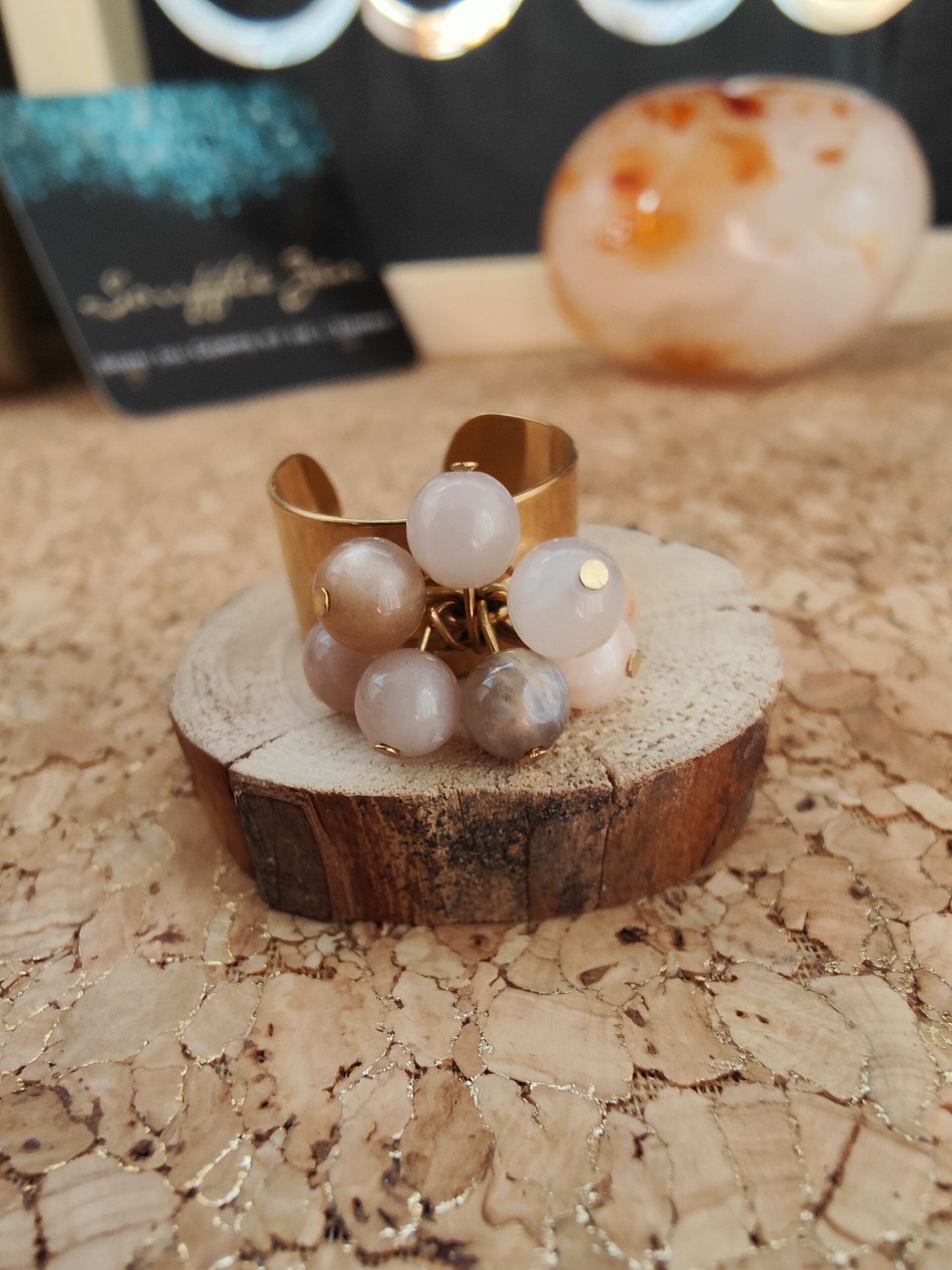 Fontenilles, Toulouse, L'Isle jourdain, Gers, Haute Garonne, souffle zen, bijoux zen, création personnalisée, Bague, Boucle d'oreille, Bracelet, Talisman, Collier, Suspension énergétique, Pendentif, Pierre fine, Pierre naturelle, Création énergétique, Marseille, Lille, Nantes, Bordeaux, Lyon, Nice, Montpellier, Strasbourg, Paris