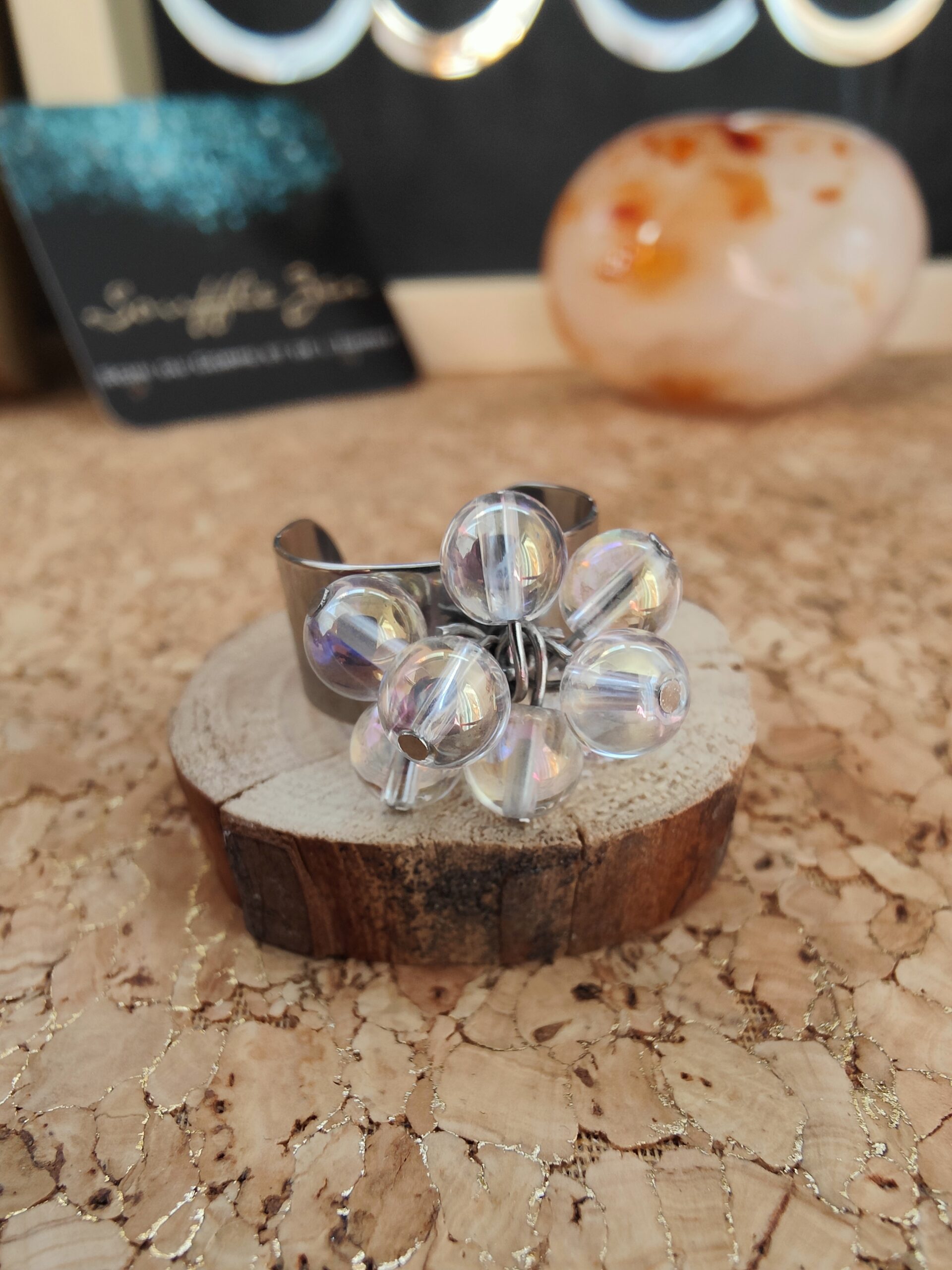 Fontenilles, Toulouse, L'Isle jourdain, Gers, Haute Garonne, souffle zen, bijoux zen, création personnalisée, Bague, Boucle d'oreille, Bracelet, Talisman, Collier, Suspension énergétique, Pendentif, Pierre fine, Pierre naturelle, Création énergétique, Marseille, Lille, Nantes, Bordeaux, Lyon, Nice, Montpellier, Strasbourg, Paris