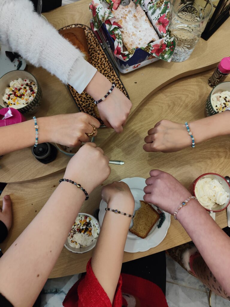 Image actuelle : Fontenilles, Toulouse, L'Isle jourdain, Gers, Haute Garonne, souffle zen, bijoux zen, création personnalisée, Bague, Boucle d'oreille, Bracelet, Talisman, Collier, Suspension énergétique, Pendentif, Pierre fine, Pierre naturelle, Création énergétique, Marseille, Lille, Nantes, Bordeaux, Lyon, Nice, Montpellier, Strasbourg, Paris