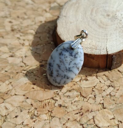 Fontenilles, Toulouse, L'Isle jourdain, Gers, Haute Garonne, souffle zen, bijoux zen, création personnalisée, Bague, Boucle d'oreille, Bracelet, Talisman, Collier, Suspension énergétique, Pendentif, Pierre fine, Pierre naturelle, Création énergétique, Marseille, Lille, Nantes, Bordeaux, Lyon, Nice, Montpellier, Strasbourg, Paris