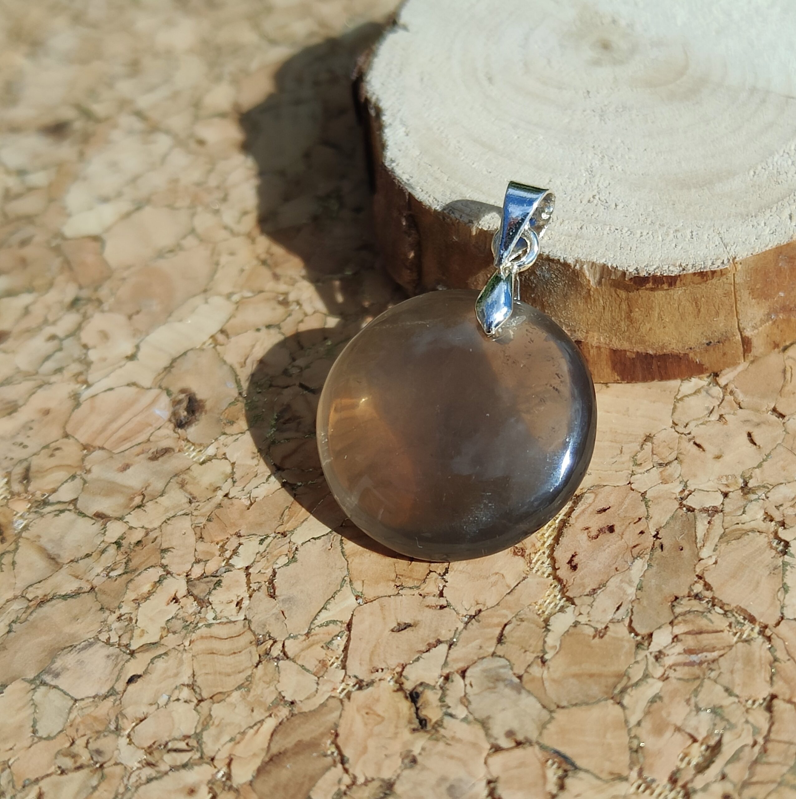 Fontenilles, Toulouse, L'Isle jourdain, Gers, Haute Garonne, souffle zen, bijoux zen, création personnalisée, Bague, Boucle d'oreille, Bracelet, Talisman, Collier, Suspension énergétique, Pendentif, Pierre fine, Pierre naturelle, Création énergétique, Marseille, Lille, Nantes, Bordeaux, Lyon, Nice, Montpellier, Strasbourg, Paris