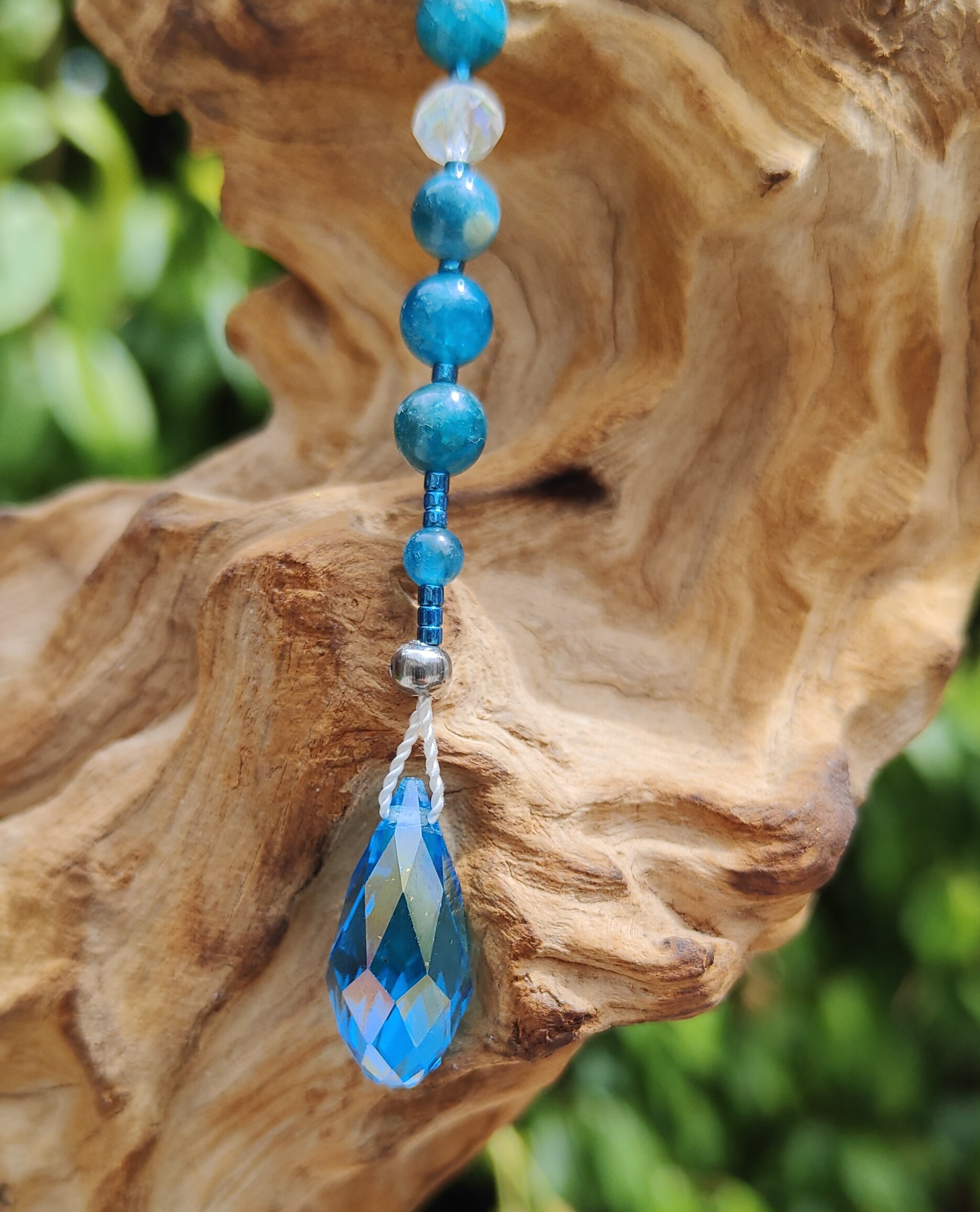 Fontenilles, Toulouse, L'Isle jourdain, Gers, Haute Garonne, souffle zen, bijoux zen, création personnalisée, Bague, Boucle d'oreille, Bracelet, Talisman, Collier, Suspension énergétique, Pendentif, Pierre fine, Pierre naturelle, Création énergétique, Marseille, Lille, Nantes, Bordeaux, Lyon, Nice, Montpellier, Strasbourg, Paris