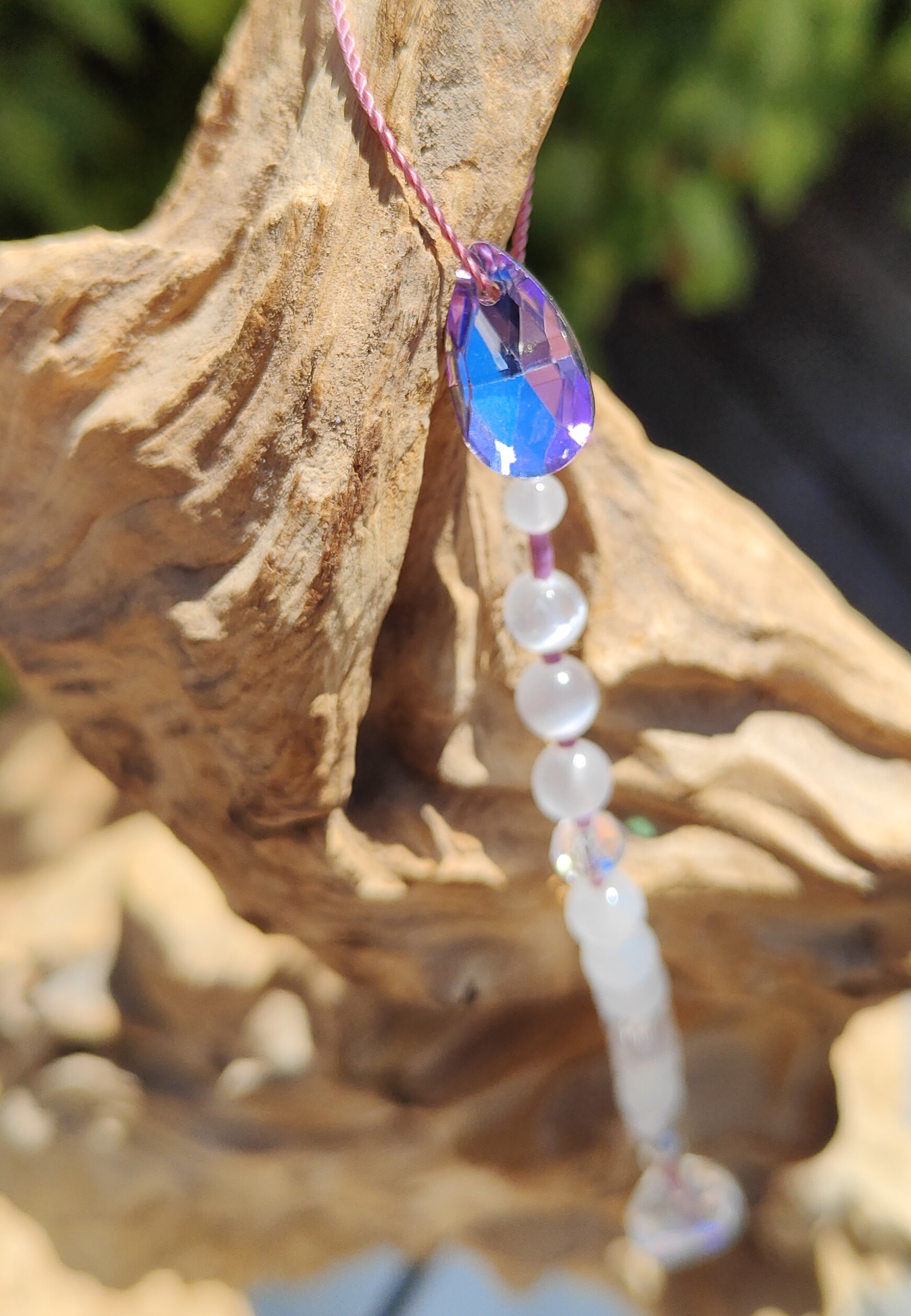Fontenilles, Toulouse, L'Isle jourdain, Gers, Haute Garonne, souffle zen, bijoux zen, création personnalisée, Bague, Boucle d'oreille, Bracelet, Talisman, Collier, Suspension énergétique, Pendentif, Pierre fine, Pierre naturelle, Création énergétique, Marseille, Lille, Nantes, Bordeaux, Lyon, Nice, Montpellier, Strasbourg, Paris