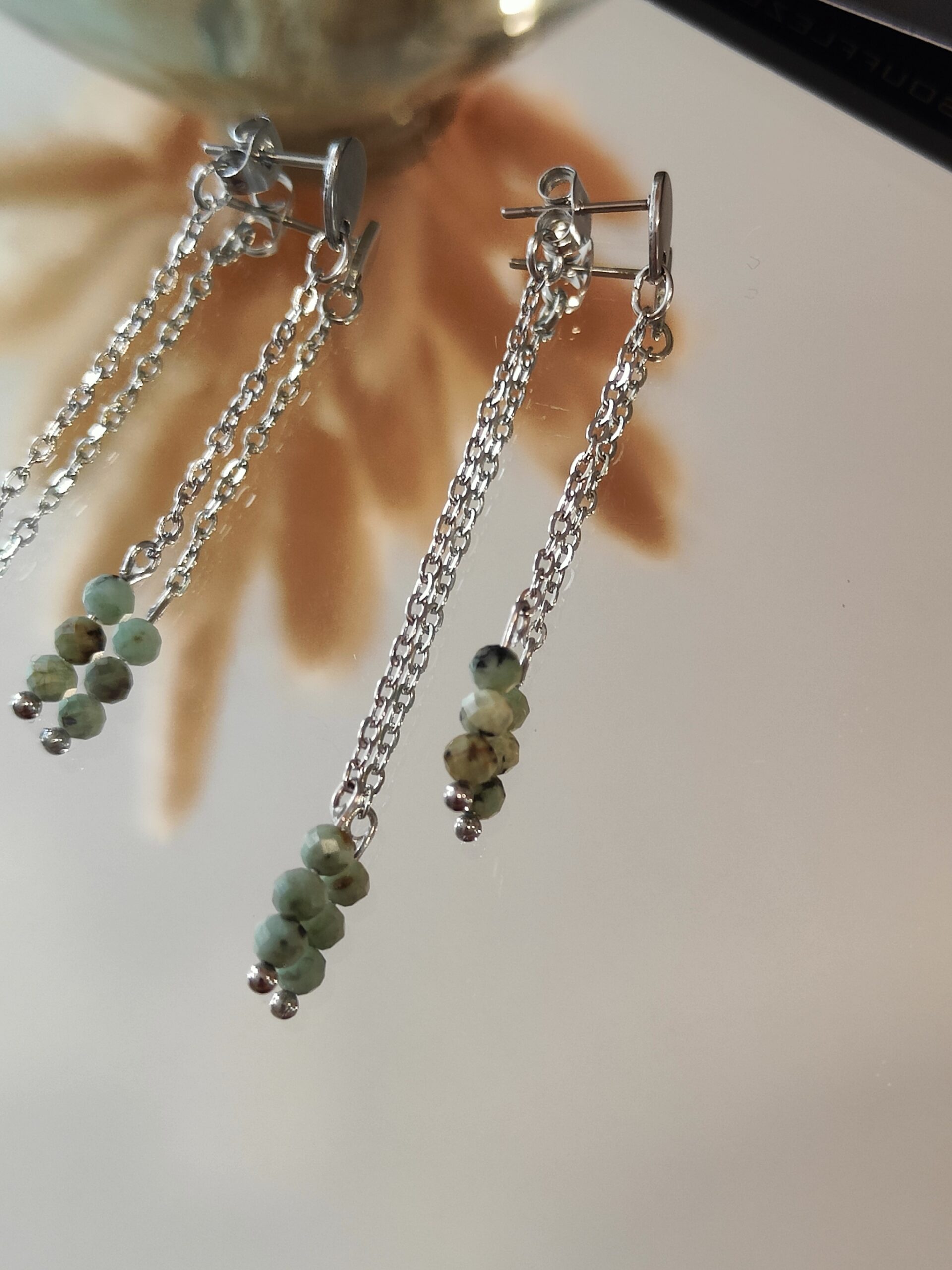 Fontenilles, Toulouse, L'Isle jourdain, Gers, Haute Garonne, souffle zen, bijoux zen, création personnalisée, Bague, Boucle d'oreille, Bracelet, Talisman, Collier, Suspension énergétique, Pendentif, Pierre fine, Pierre naturelle, Création énergétique, Marseille, Lille, Nantes, Bordeaux, Lyon, Nice, Montpellier, Strasbourg, Paris,