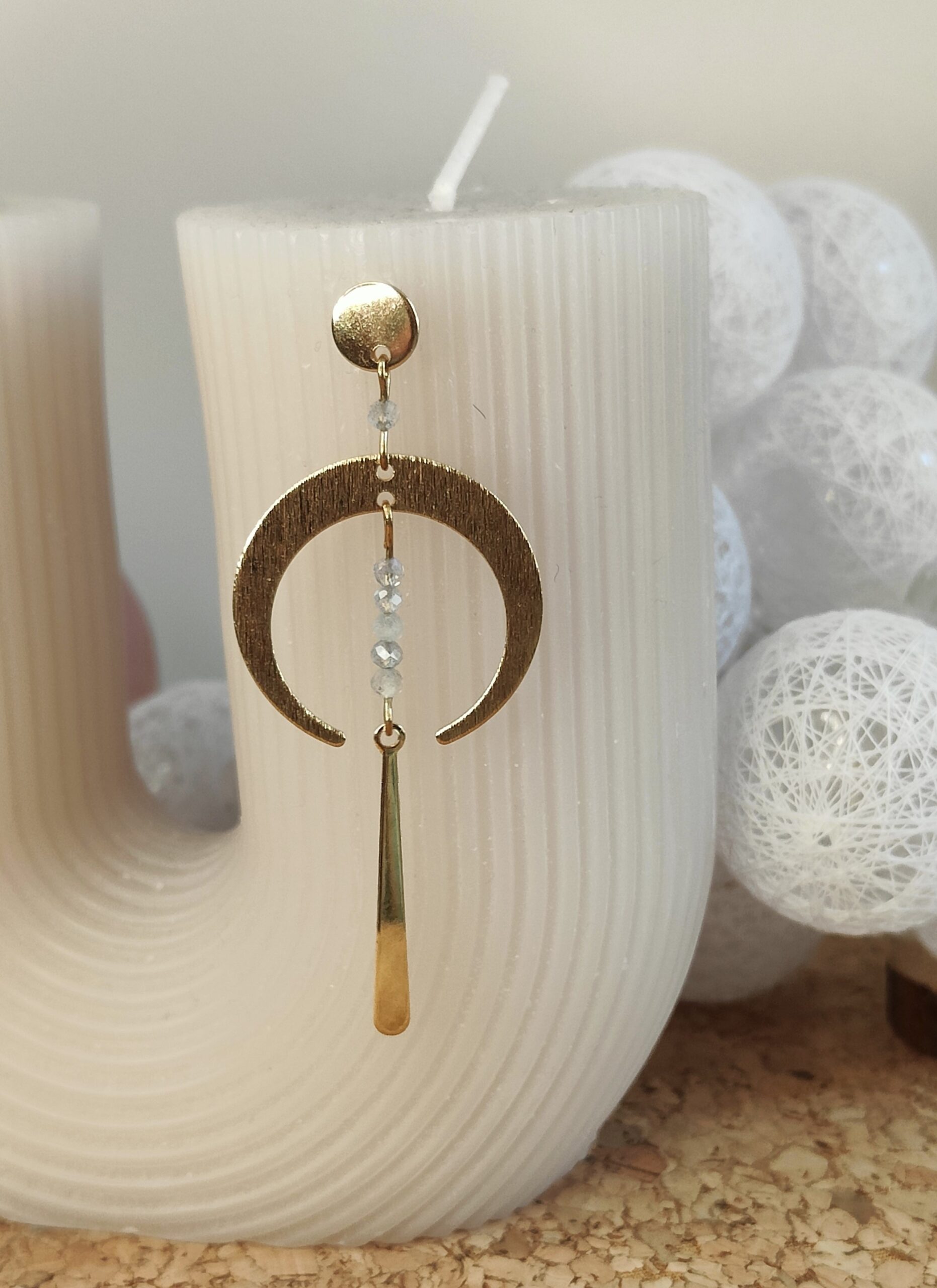Fontenilles, Toulouse, L'Isle jourdain, Gers, Haute Garonne, souffle zen, bijoux zen, création personnalisée, Bague, Boucle d'oreille, Bracelet, Talisman, Collier, Suspension énergétique, Pendentif, Pierre fine, Pierre naturelle, Création énergétique, Marseille, Lille, Nantes, Bordeaux, Lyon, Nice, Montpellier, Strasbourg, Paris,