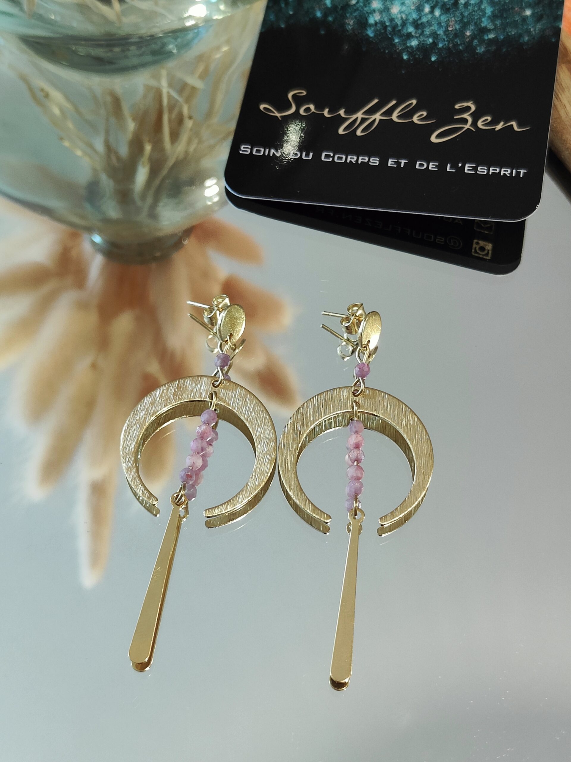 Fontenilles, Toulouse, L'Isle jourdain, Gers, Haute Garonne, souffle zen, bijoux zen, création personnalisée, Bague, Boucle d'oreille, Bracelet, Talisman, Collier, Suspension énergétique, Pendentif, Pierre fine, Pierre naturelle, Création énergétique, Marseille, Lille, Nantes, Bordeaux, Lyon, Nice, Montpellier, Strasbourg, Paris,
